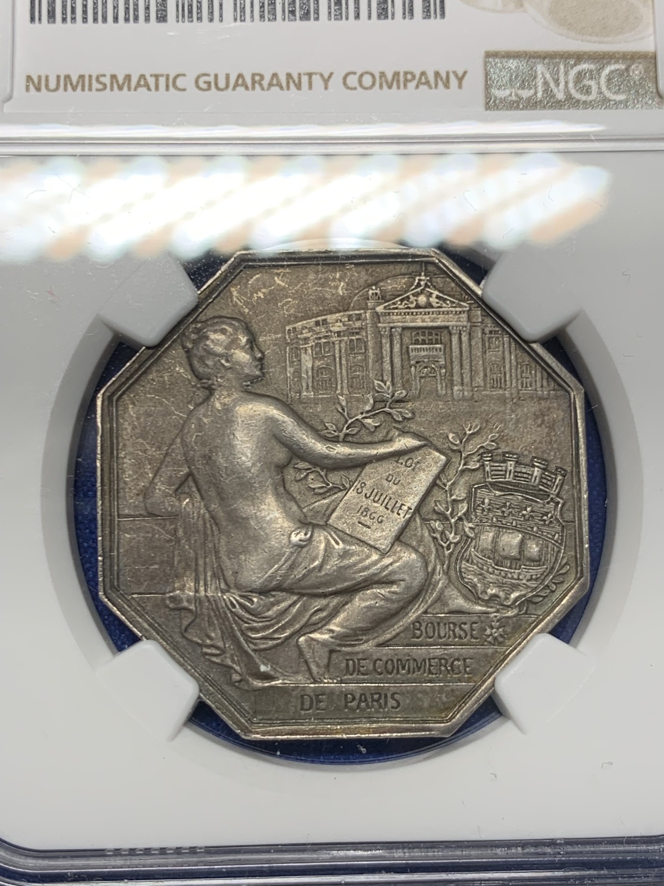 《竞宝斋》第237场- 周日，周一，周二，周日 疯狂4连拍 (全场包邮) NGC MS62 法国  巴黎证券交易所经纪代理人 银质八角代币 首拍品种，少见 
