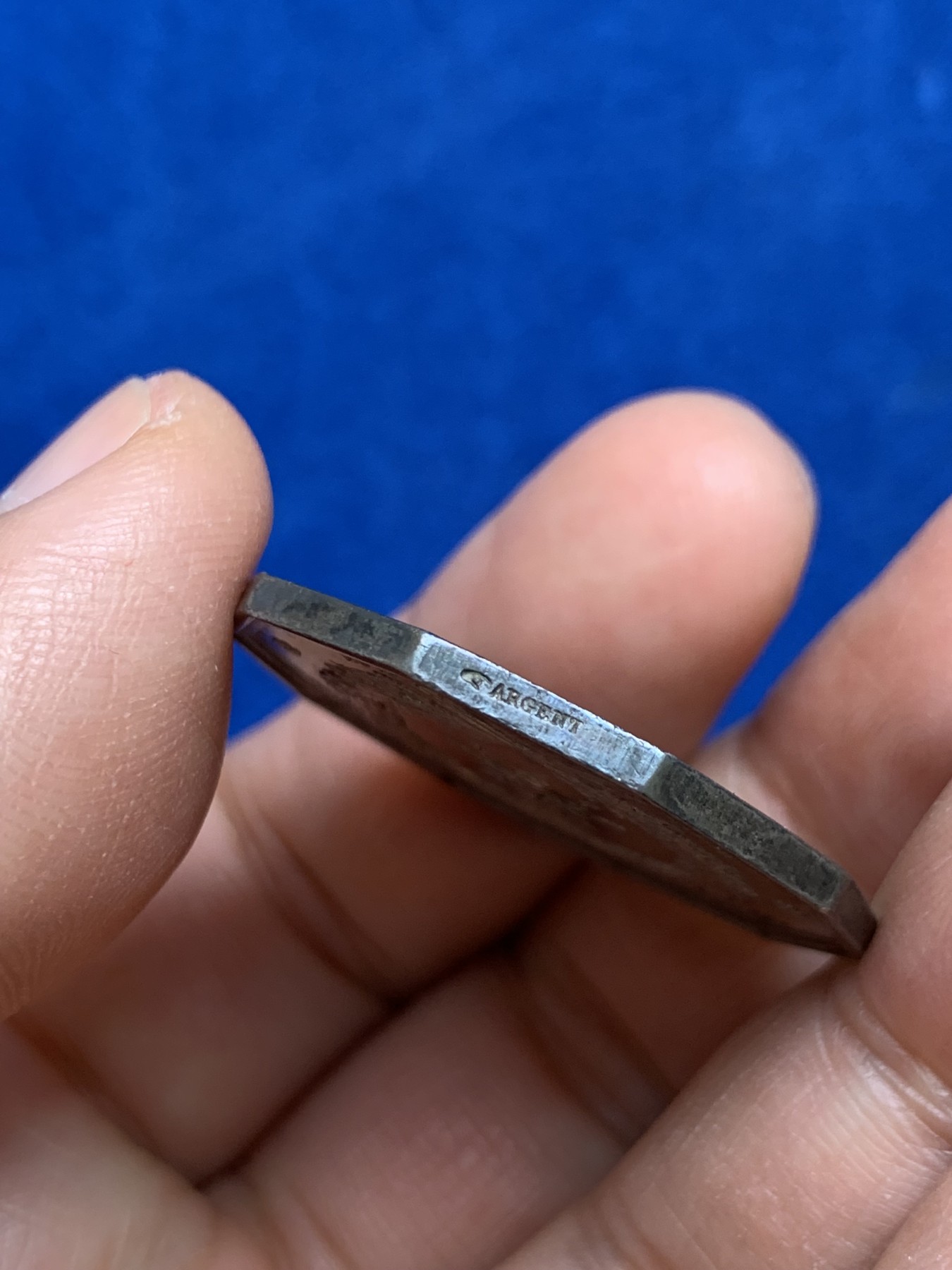 《竞宝斋》第237场- 周日，周一，周二，周日 疯狂4连拍 (全场包邮) 法国十角银质jeton代币，里昂储蓄银行，铭文“如蚂蚁般一点点储蓄”，15.72g，32.7mm，手指边铭