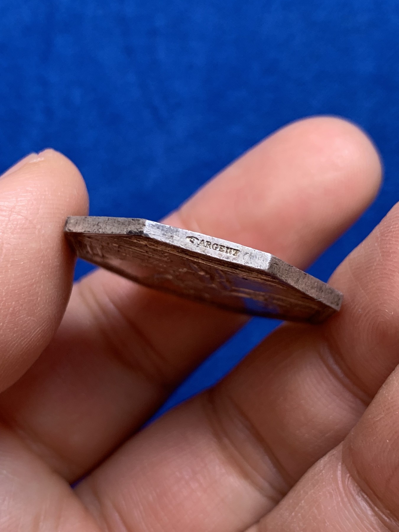 《竞宝斋》第237场- 周日，周一，周二，周日 疯狂4连拍 (全场包邮) 法国波尔多商会八角银质jeton代币，12.57g，30.5mm，手指边铭