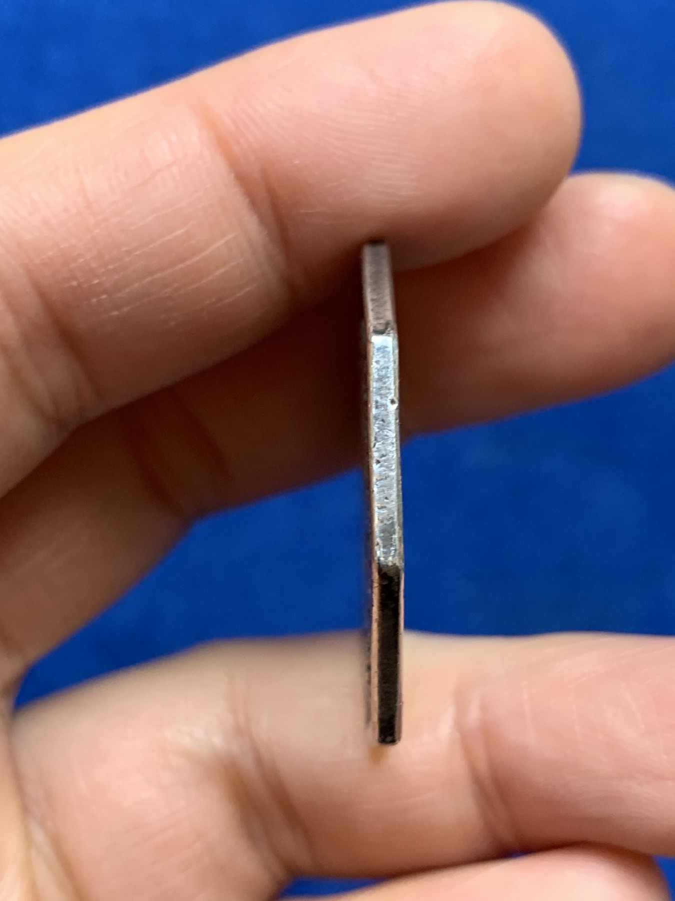 《竞宝斋》第237场- 周日，周一，周二，周日 疯狂4连拍 (全场包邮) 法国18世纪贵族双狮纹章八角银质代币，15.52g，33mm，早期无边铭，首见品种