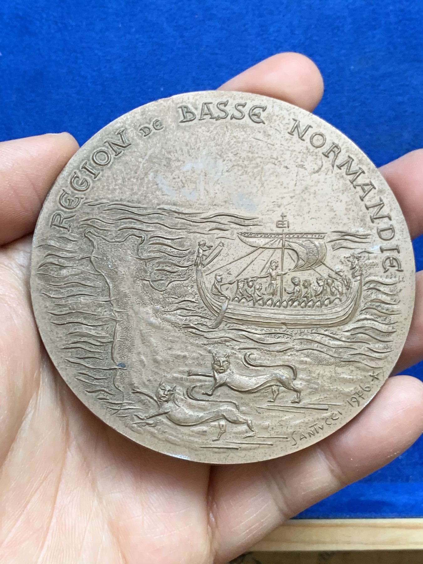 《竞宝斋》第237场- 周日，周一，周二，周日 疯狂4连拍 (全场包邮) 法国下诺曼底地区铜章，246.54g，81mm，1976+丰饶角铜标