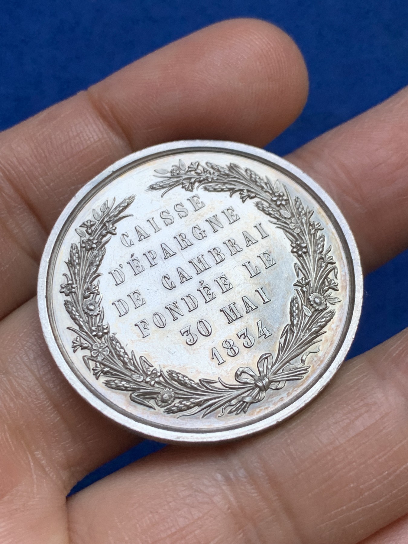 《竞宝斋》第237场- 周日，周一，周二，周日 疯狂4连拍 (全场包邮) 法国康布雷储蓄银行银质代币jeton，16.55m，35.6mm，丰饶角边铭