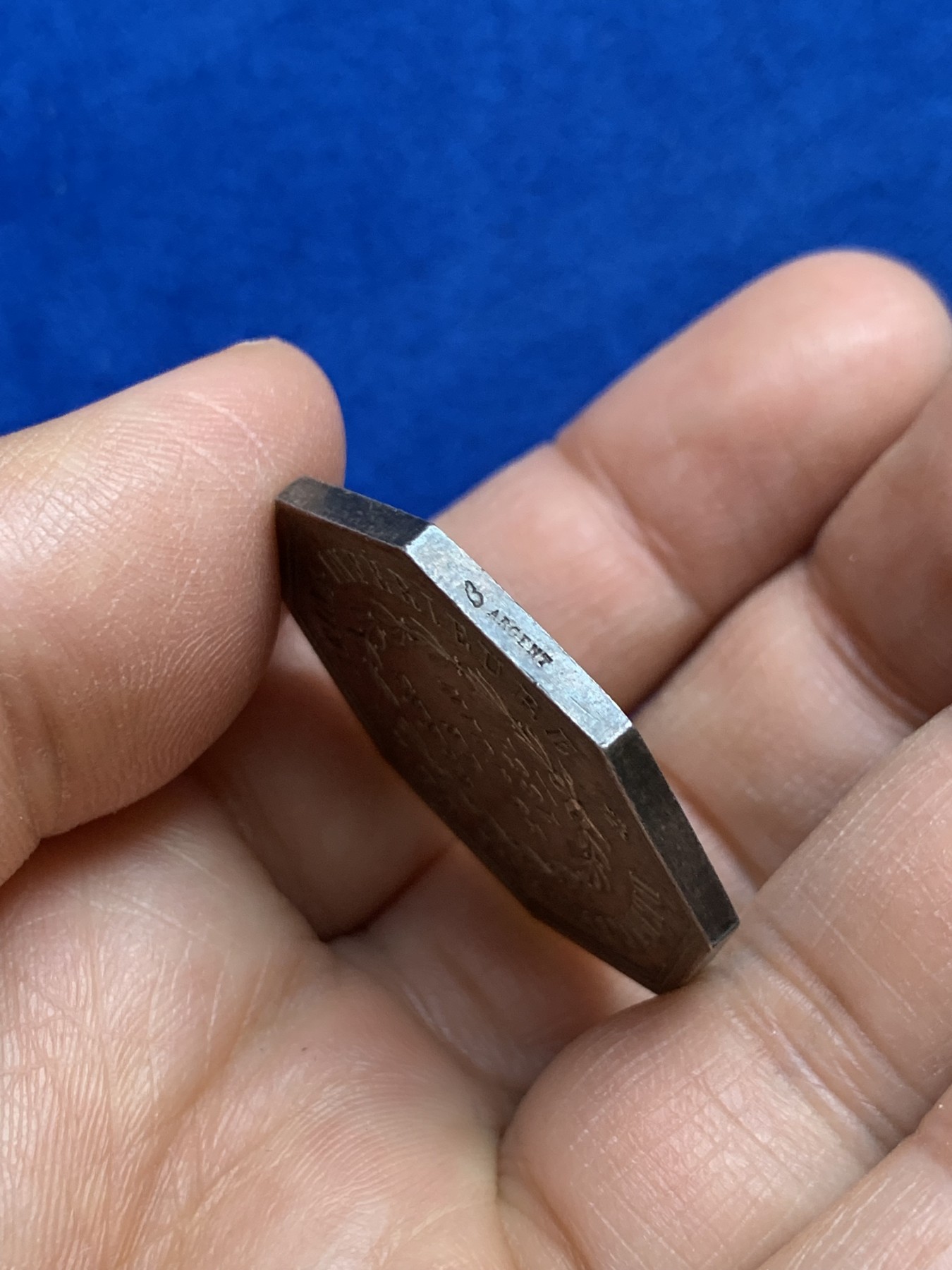 《竞宝斋》第237场- 周日，周一，周二，周日 疯狂4连拍 (全场包邮) 法国公鸡八角银章，下塞纳省公共援助医学会，18.7g，33.7mm，丰饶角边铭