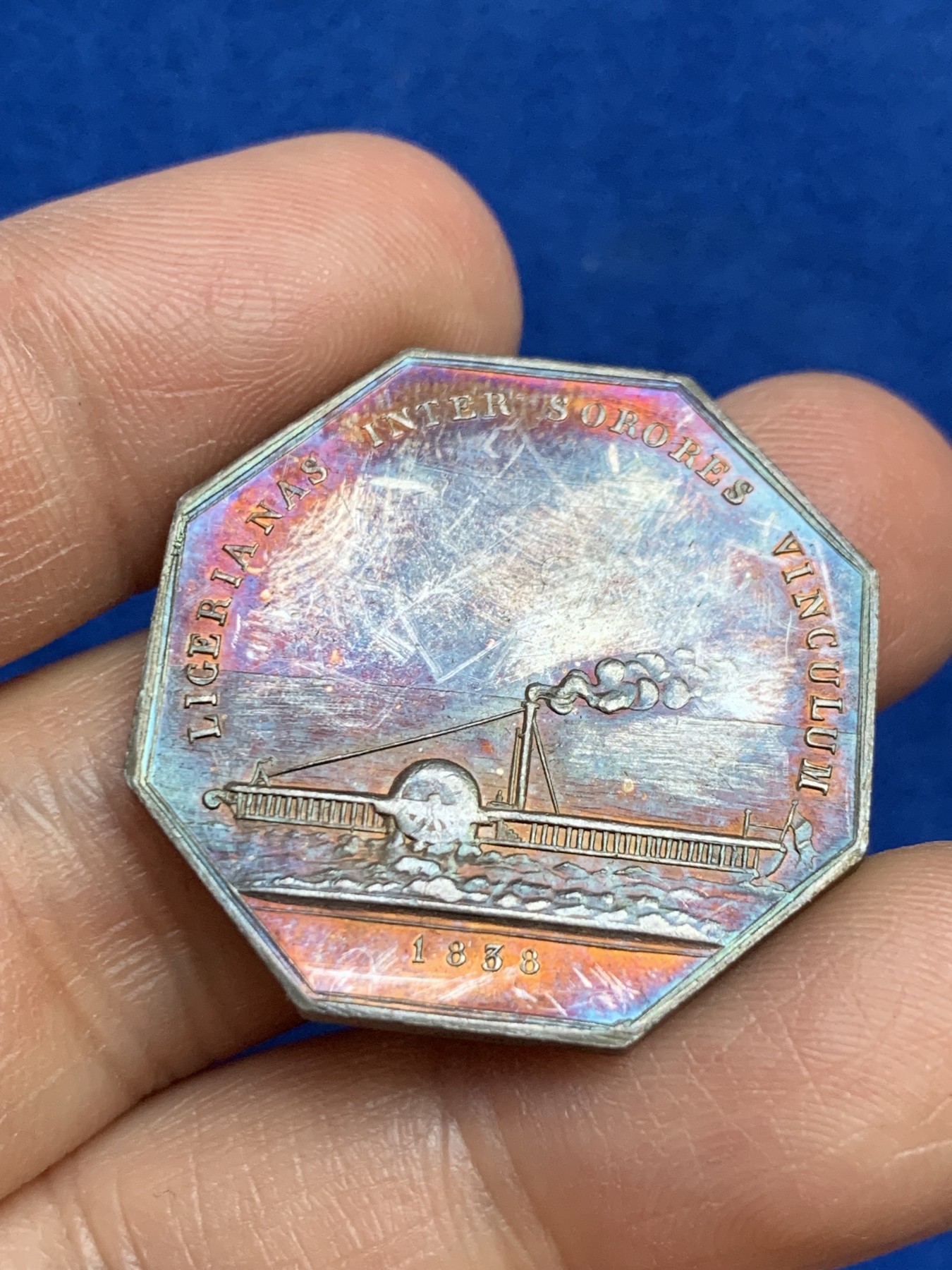 《竞宝斋》第237场- 周日，周一，周二，周日 疯狂4连拍 (全场包邮) 法国卢瓦尔河不可爆炸物八角银质代币，蒸汽轮船，13.14g，30.8mm，船首边铭