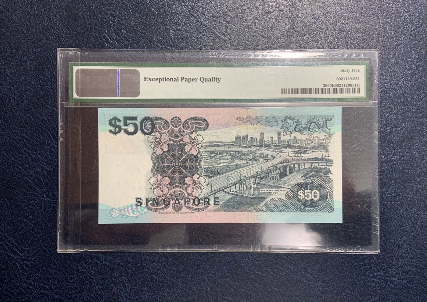 收藏联盟Quantum Auction 第319期拍卖  新加坡1997年50元 PMG65 薛尓斯大桥 号码全程无4