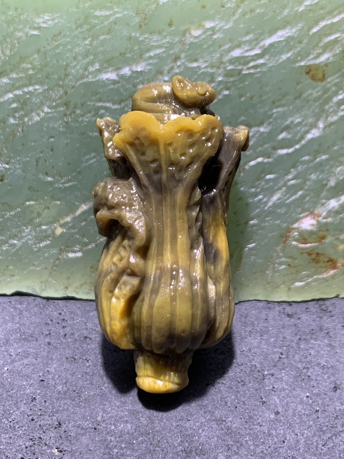 精美亚光战国红玛瑙手工俏色巧雕白菜吊坠一个