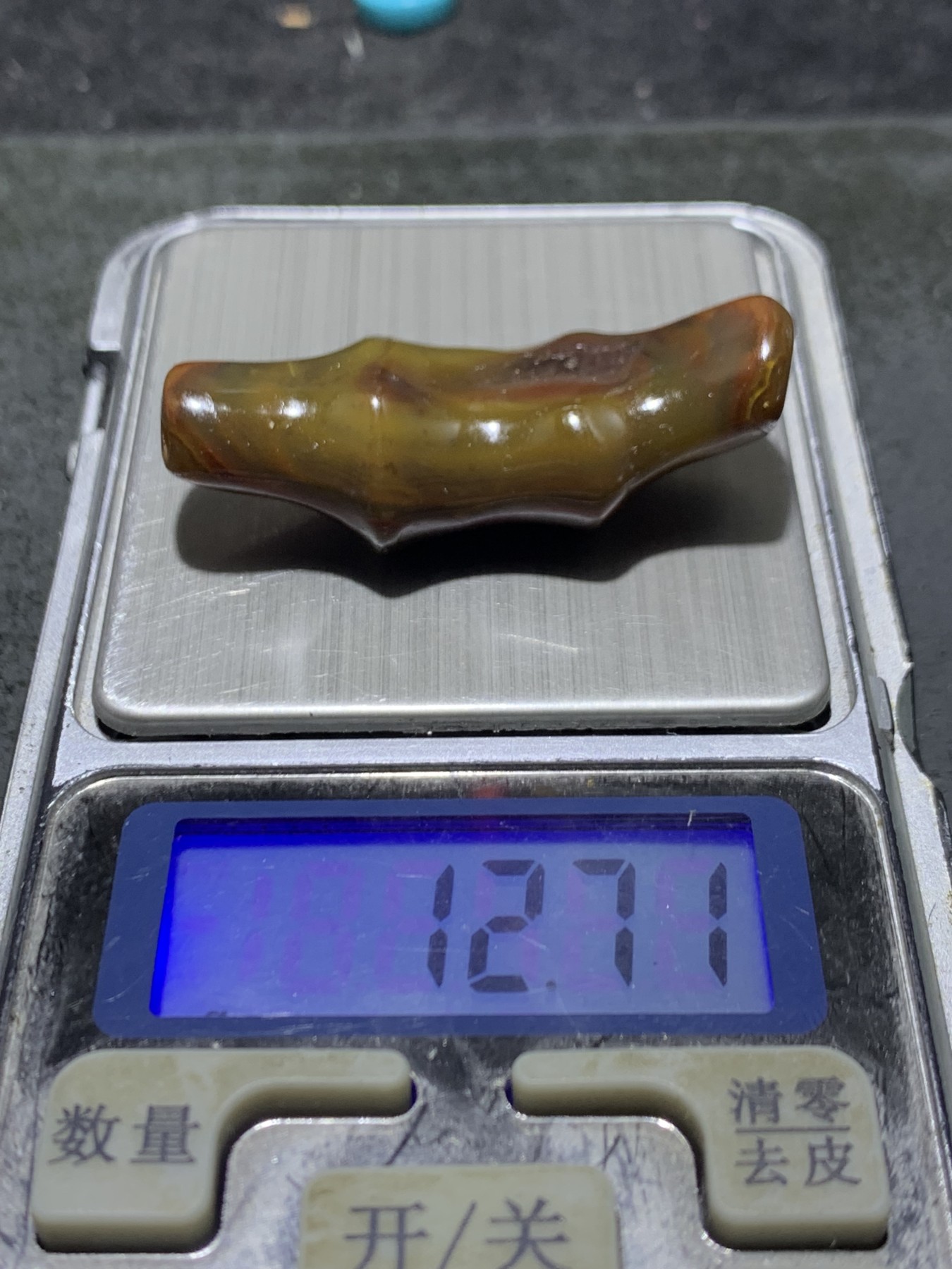 精美冰飘高玉化战国红玛瑙雕刻竹节一个，