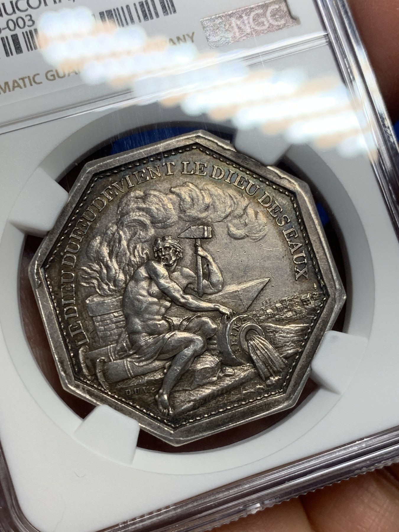 《竞宝斋》第237场- 周日，周一，周二，周日 疯狂4连拍 (全场包邮) NGC-MS62 法国1788年巴黎塞纳河水利局八角银质代币，祝融神武尔坎努斯