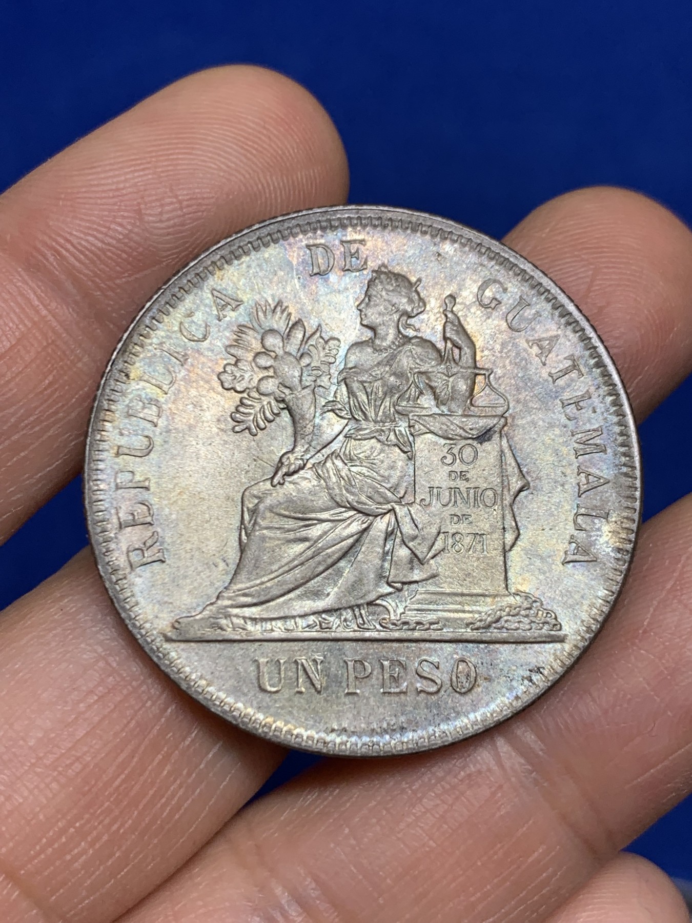 《竞宝斋》第235场-周日，周一，周二，周三 疯狂4连拍 (全场包邮) 危地马拉1896年1比索大银币 原光好品