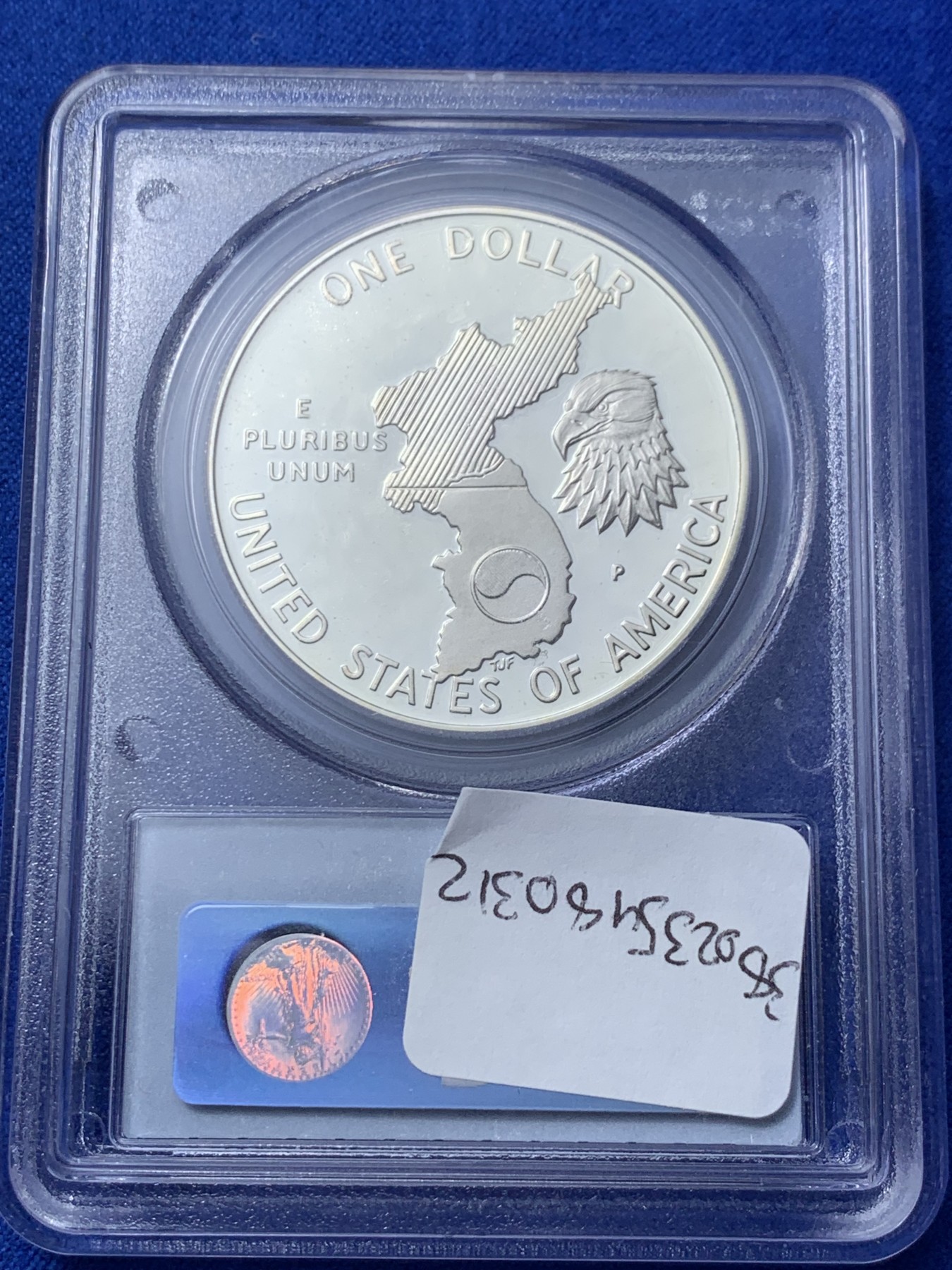 《竞宝斋》第235场-周日，周一，周二，周三 疯狂4连拍 (全场包邮) PCGS-PR69 美国1991年朝战结束38周年纪念银币，正面是海陆空三军，背面是朝韩地图。这种具有历史意义的收藏品由美国造币厂生产，专门设计和制造的，以纪念那些在朝战中服役的人。PROOF镜面状态精制币，PC盒经典小白盒老盒。