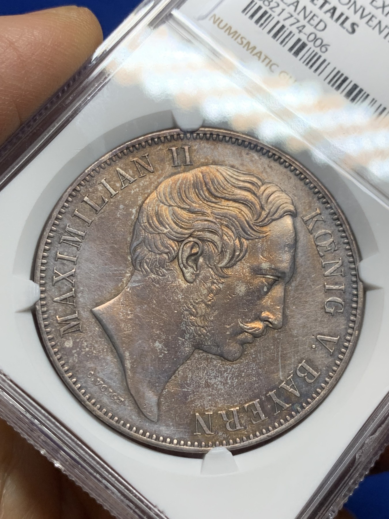 《竞宝斋》第235场-周日，周一，周二，周三 疯狂4连拍 (全场包邮) NGC AU 德国 1854 巴伐利亚马克西米利安二世 双狮纹章 2泰勒37克大银币 流通版好品