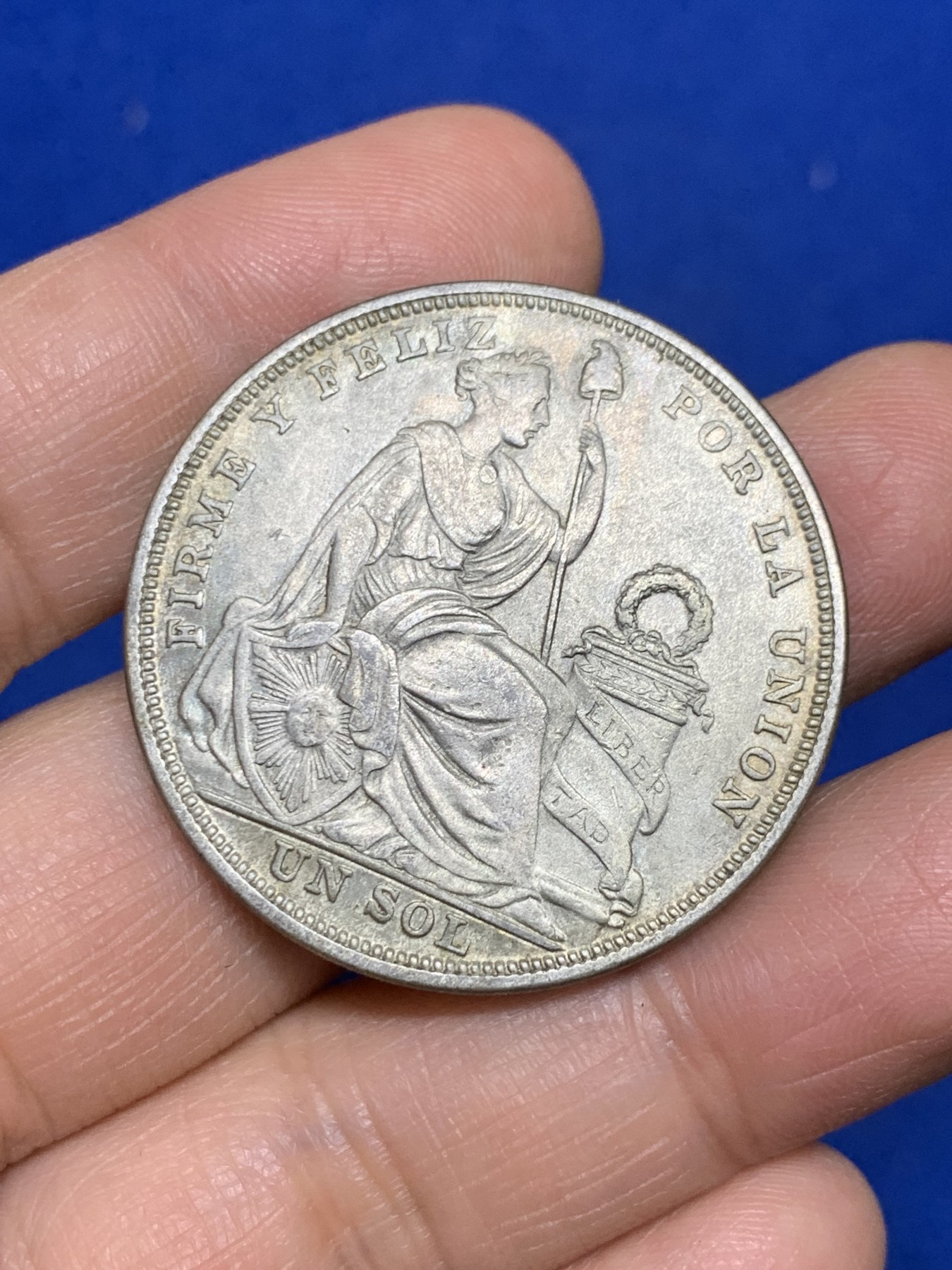 《竞宝斋》第235场-周日，周一，周二，周三 疯狂4连拍 (全场包邮) 秘鲁1923年女神坐洋1索尔银币