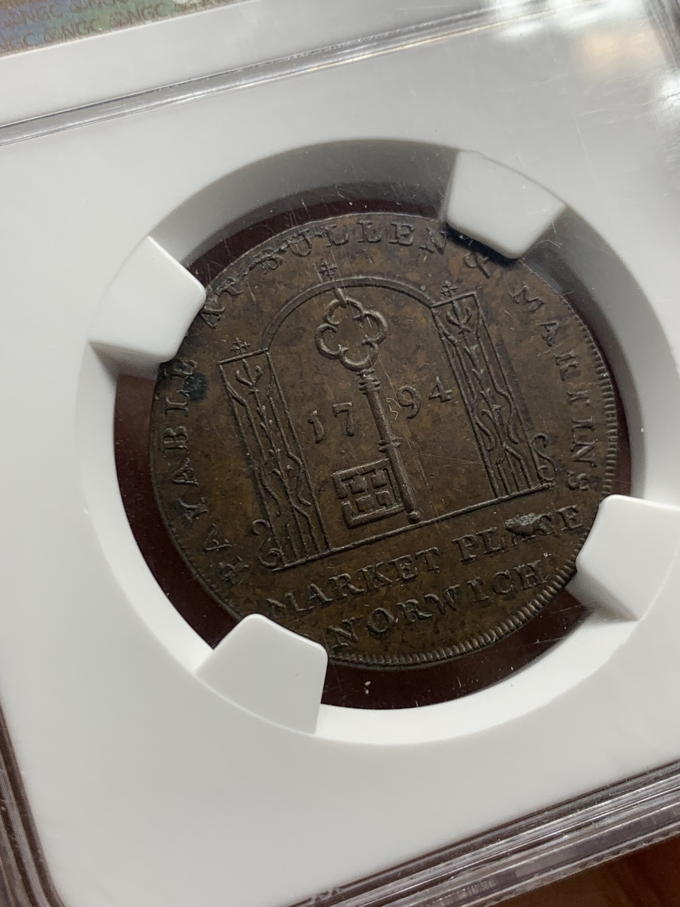 《竞宝斋》第235场-周日，周一，周二，周三 疯狂4连拍 (全场包邮) NGC-MS63 英国1794年诺福克郡1/2便士token 巧克力色包浆