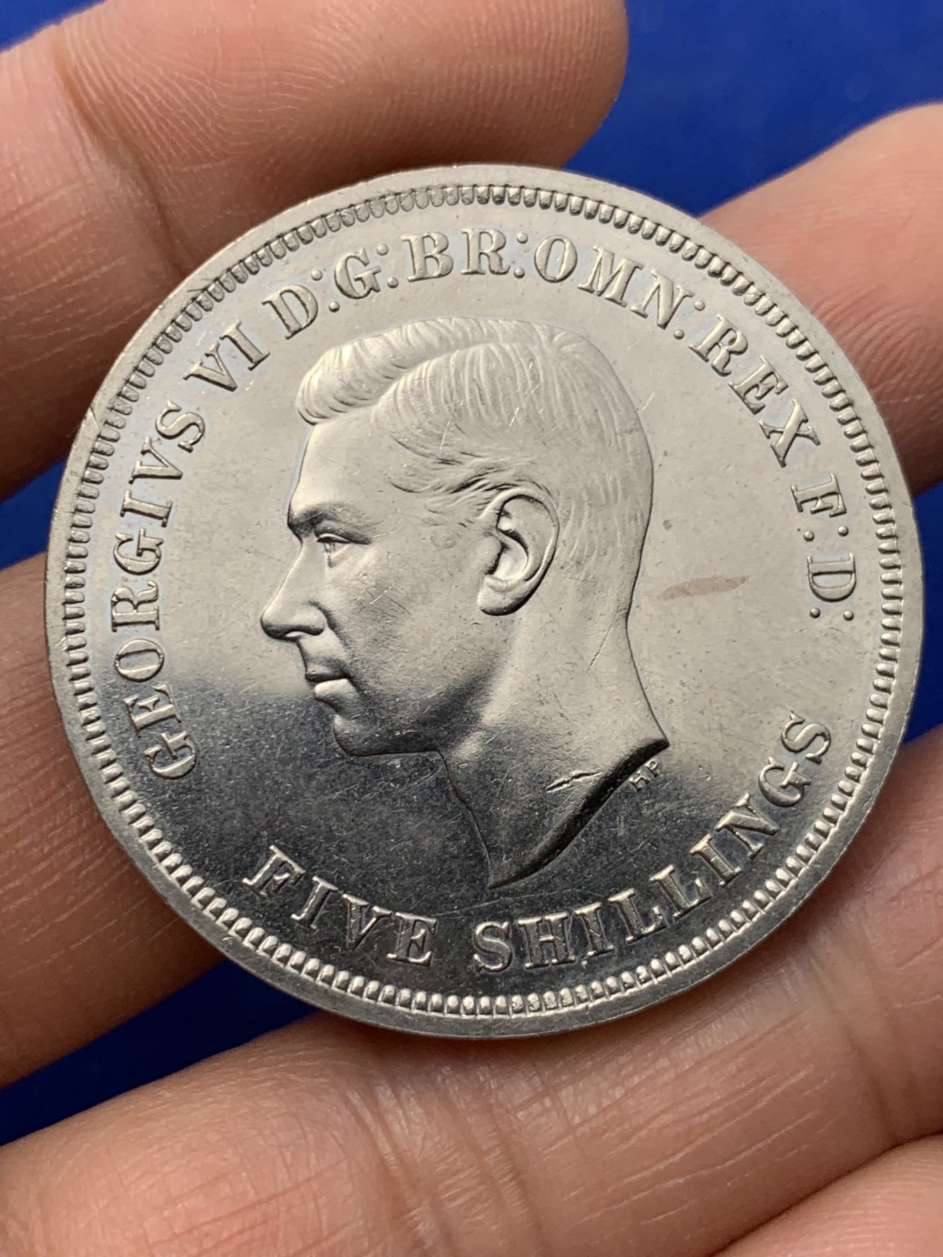 《竞宝斋》第235场-周日，周一，周二，周三 疯狂4连拍 (全场包邮) 英国1951年乔治六世 最后的克朗马剑大镍币 绿盒少见