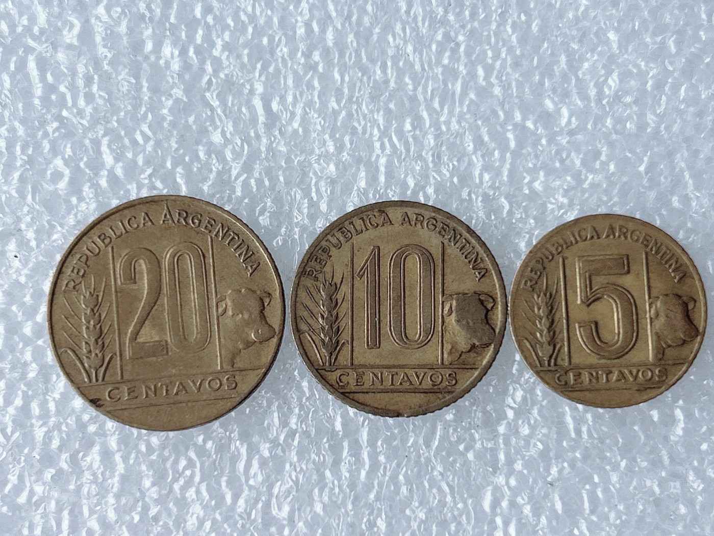 第一海外回流一元起拍收藏 散币场 第59期 阿根廷40年代奶牛版5-10-20分3枚组铜币
