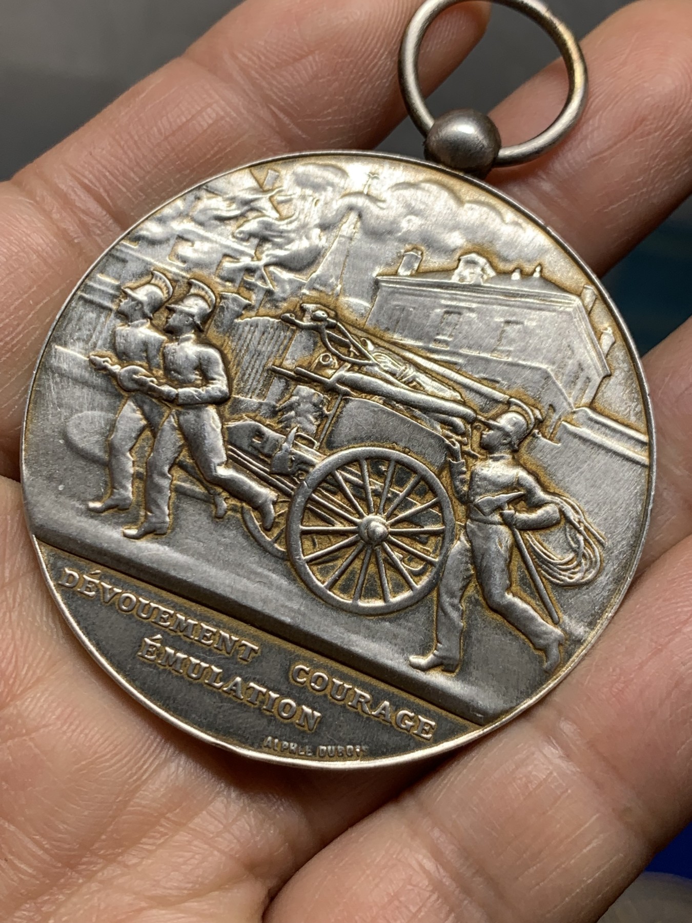 《竞宝斋》第235场-周日，周一，周二，周三 疯狂4连拍 (全场包邮) A.Dubois~法国圣米歇尔消防队银奖章，直径：50mm，61.8g