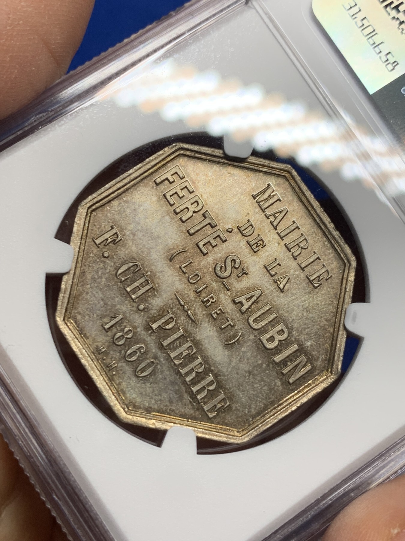 《竞宝斋》第237场- 周日，周一，周二，周日 疯狂4连拍 (全场包邮) NGC-MS64 法国圣欧班堡市政厅八角镀银铜质代币，以“CP”组成的花体字，金色包浆状态极好