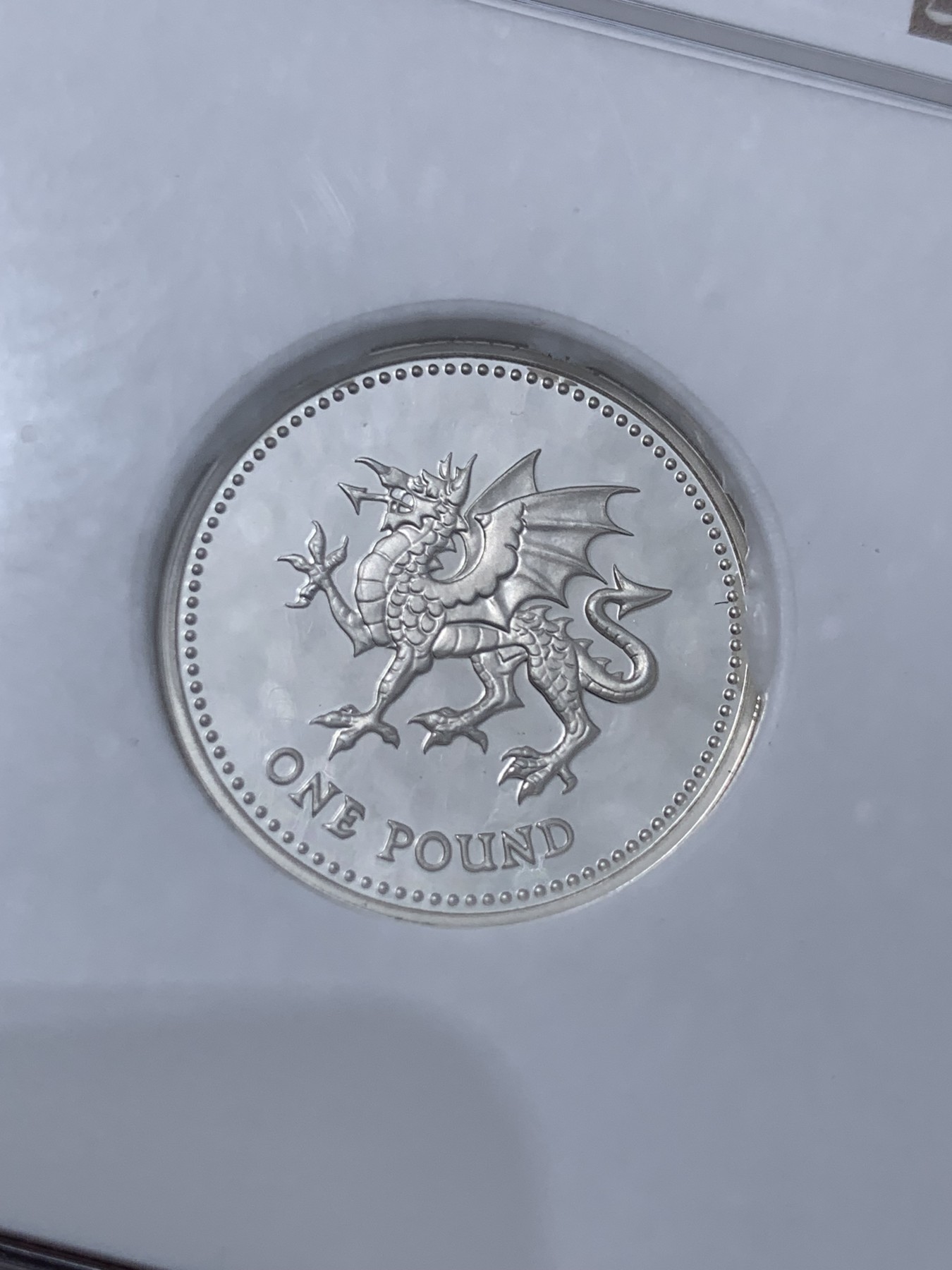 《竞宝斋》第235场-周日，周一，周二，周三 疯狂4连拍 (全场包邮) NGC PF68UC 英国1995年红龙精制加厚银币 加厚非普通 低评