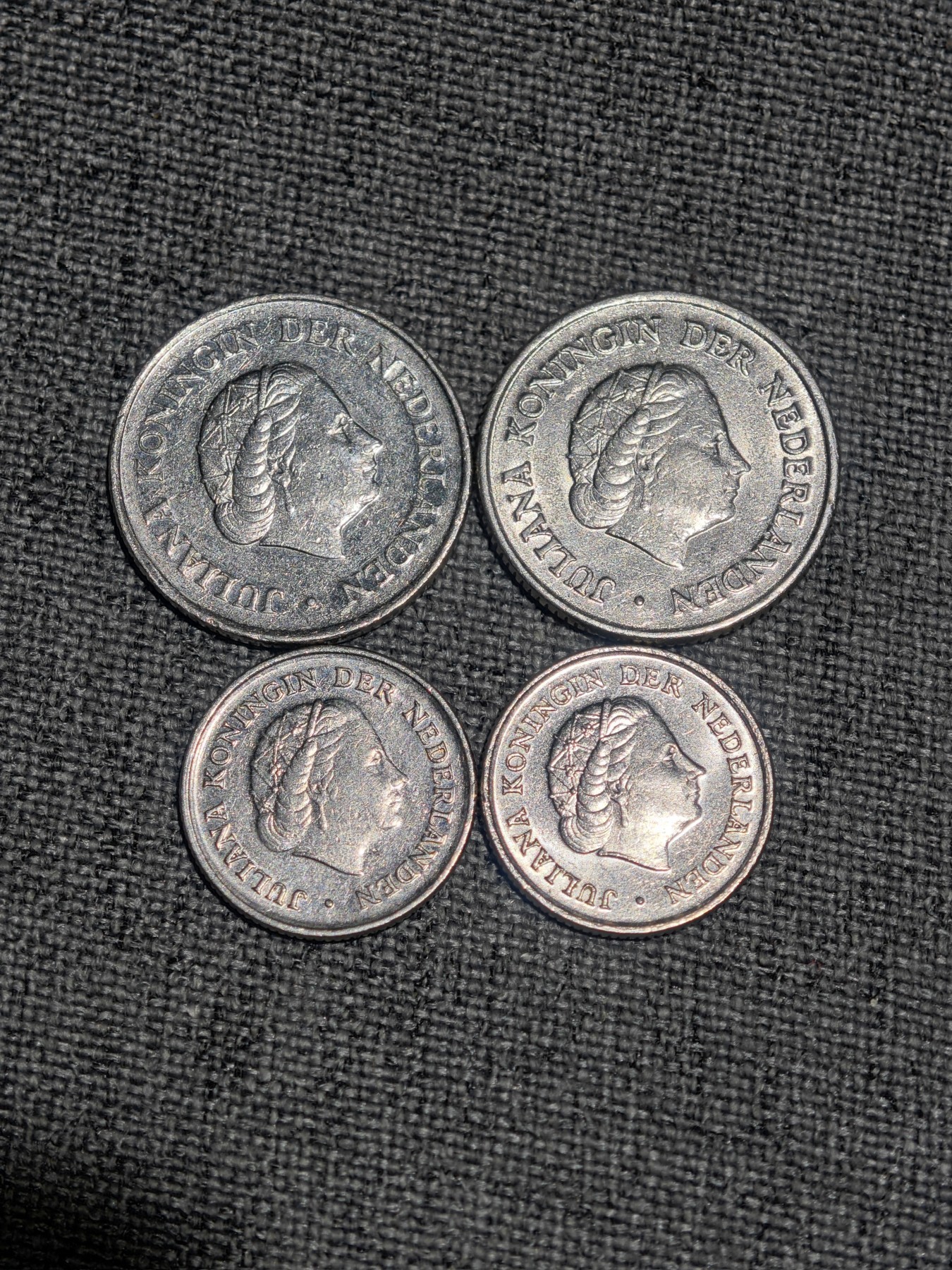 外国硬币收藏第8期 荷兰朱莉安娜女王25、10分4枚