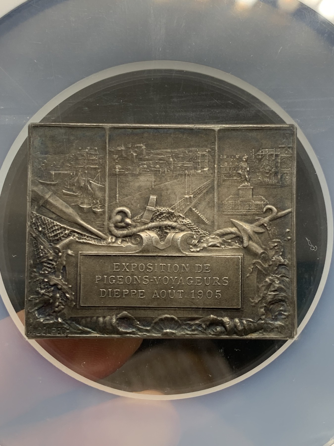 《竞宝斋》第237场- 周日，周一，周二，周日 疯狂4连拍 (全场包邮) NGC-MS64 法国迪耶普城镇纪念方形银章，双美人鱼，以城市港口为背景的各种海上装置向我们展示了一个繁荣的海边城市，超大盒子