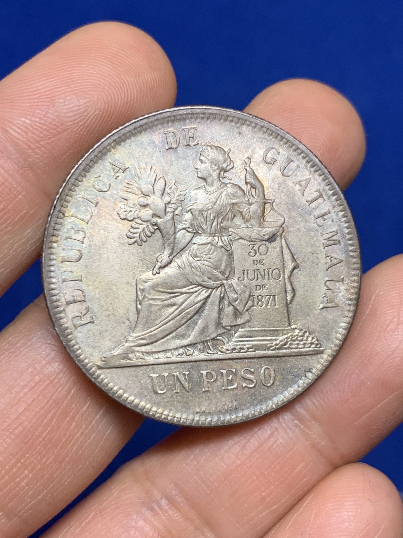 《竞宝斋》第235场-周日，周一，周二，周三 疯狂4连拍 (全场包邮) 危地马拉1896年1比索大银币 原光好品