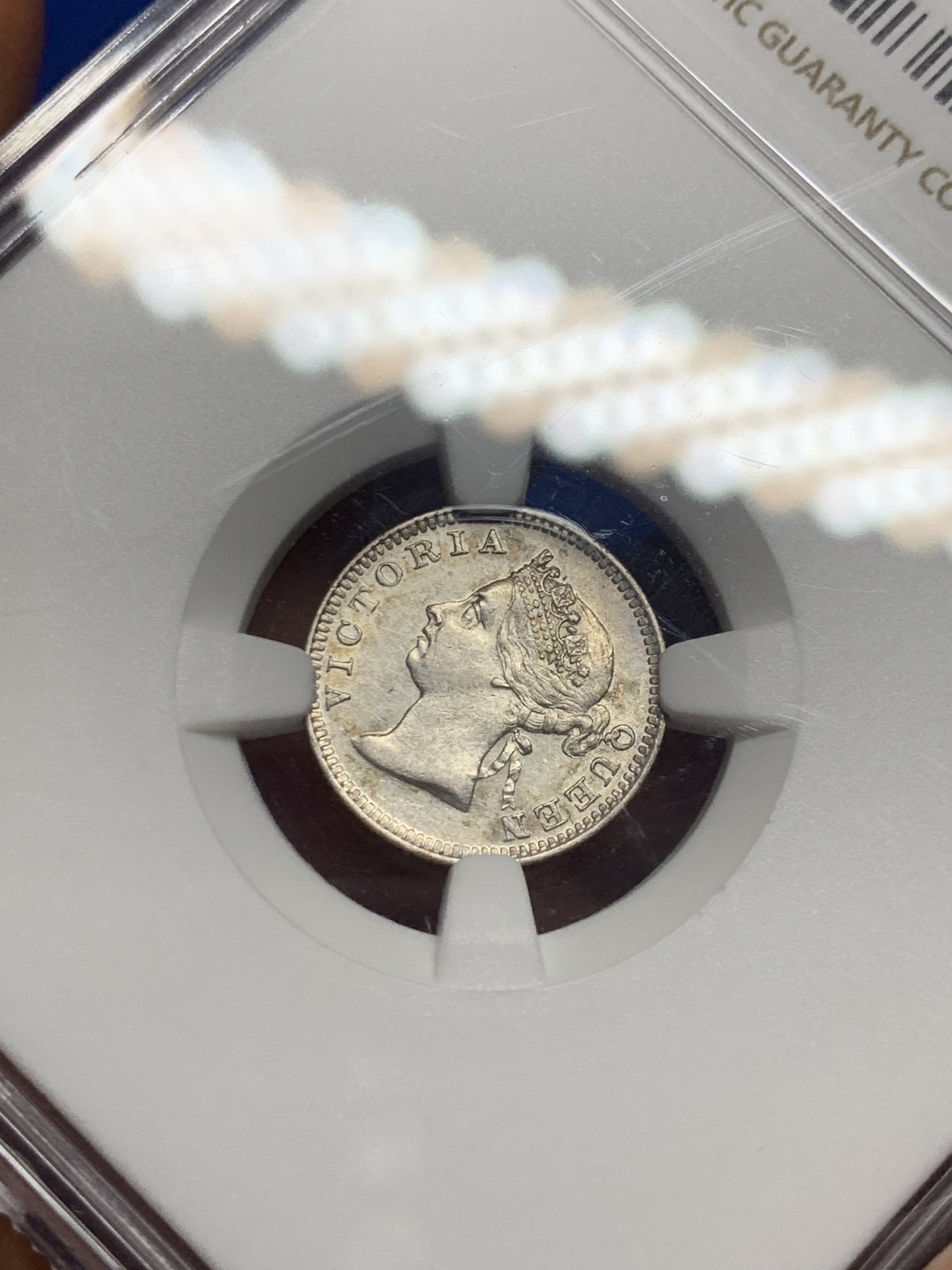 《竞宝斋》第235场-周日，周一，周二，周三 疯狂4连拍 (全场包邮) NGC UNC 原光香港1899年维多利亚五仙银币，严评好状态