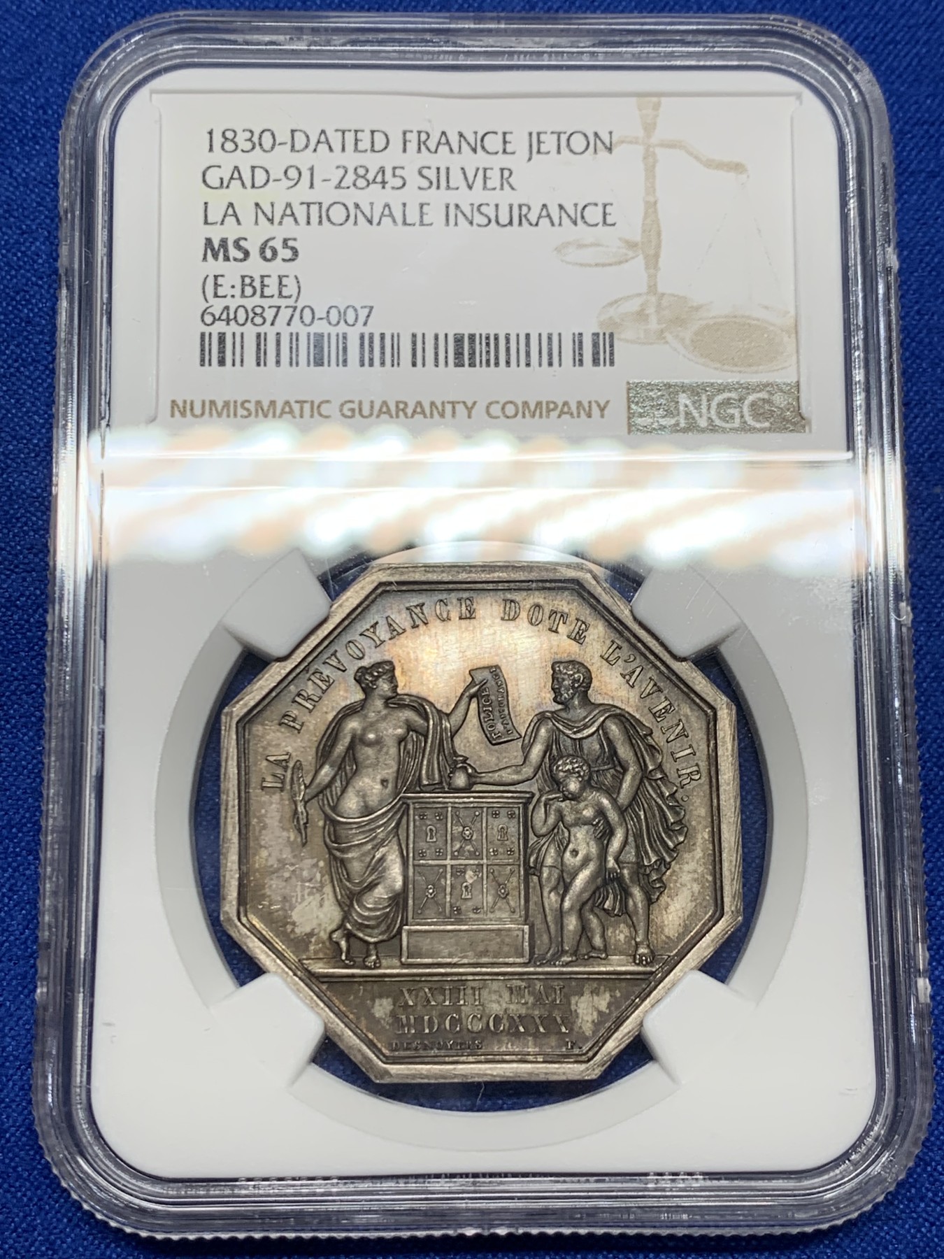 《竞宝斋》第237场- 周日，周一，周二，周日 疯狂4连拍 (全场包邮) NGC-MS65 法国 八角银质代币 国家火灾保险公司，蜜蜂边铭（1860-1879）罕见的底板异常干净且金红色漂亮的包浆，难得一见的极品 
