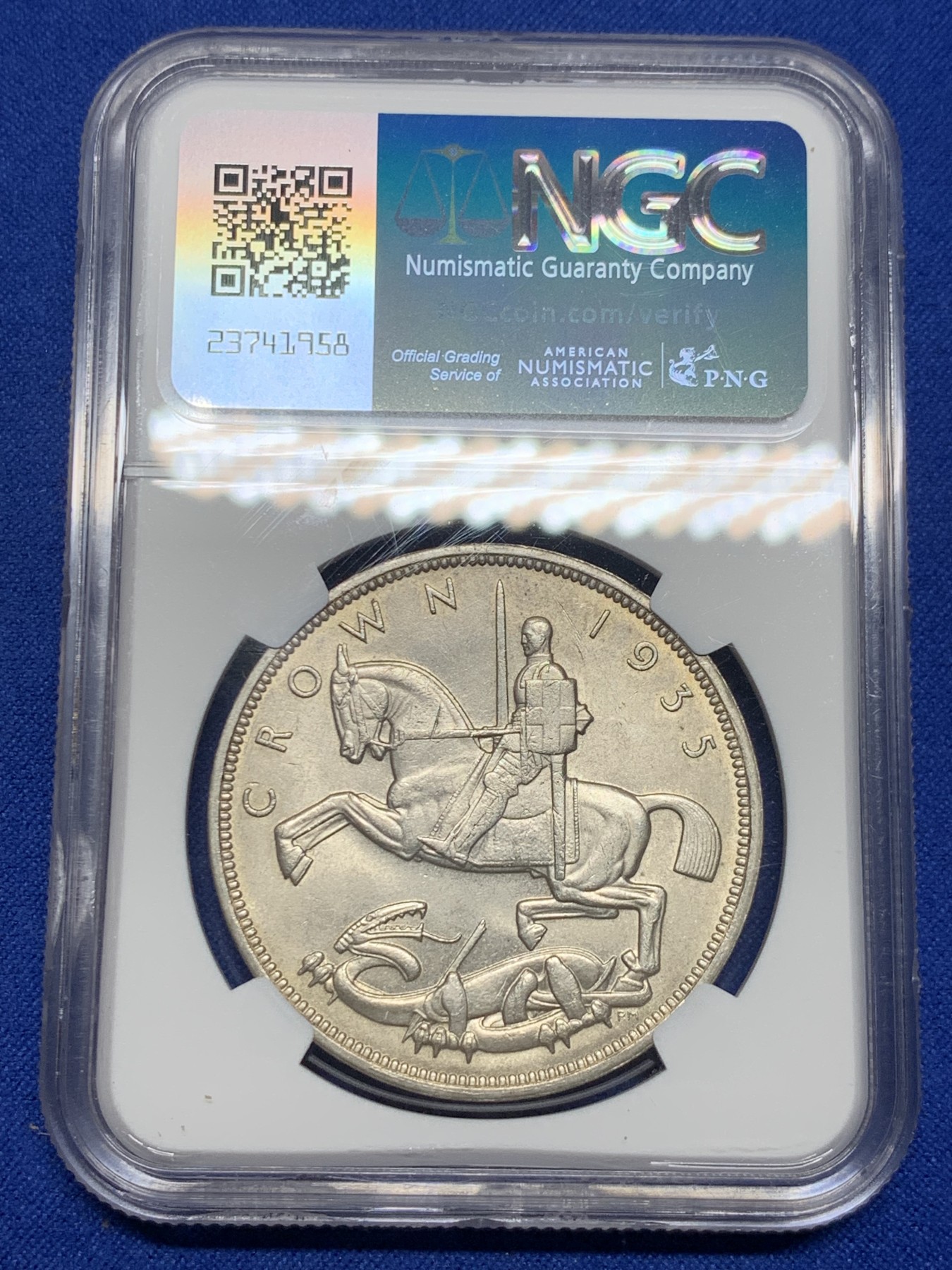 《竞宝斋》第235场-周日，周一，周二，周三 疯狂4连拍 (全场包邮) NGC MS63 英国 1935年 乔治五世木马剑1克朗银币 淡彩包浆 不错