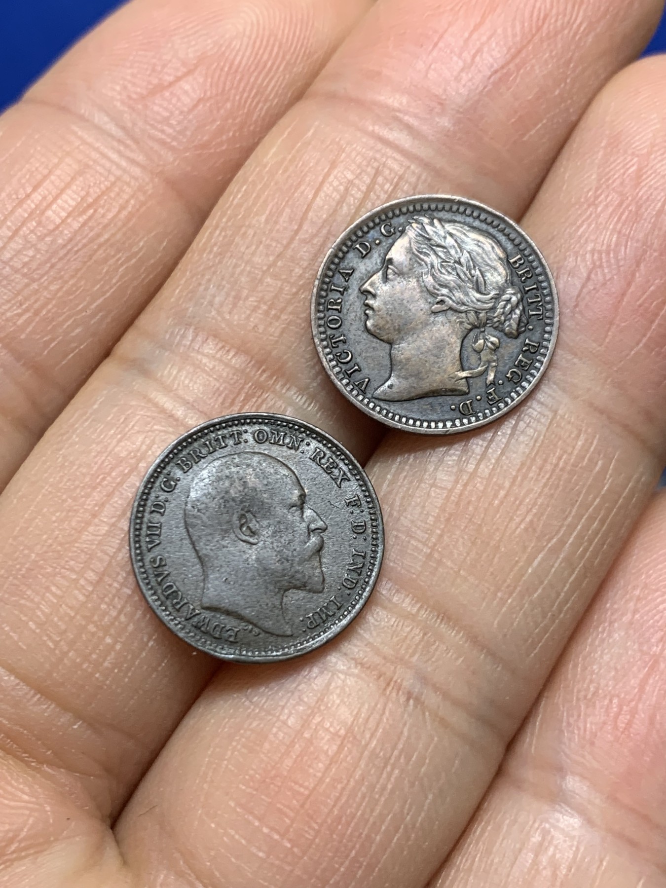 《竞宝斋》第235场-周日，周一，周二，周三 疯狂4连拍 (全场包邮) 两枚一组 1902年英国爱德华七世1/3法新+1884年英国维多利亚1/3法新