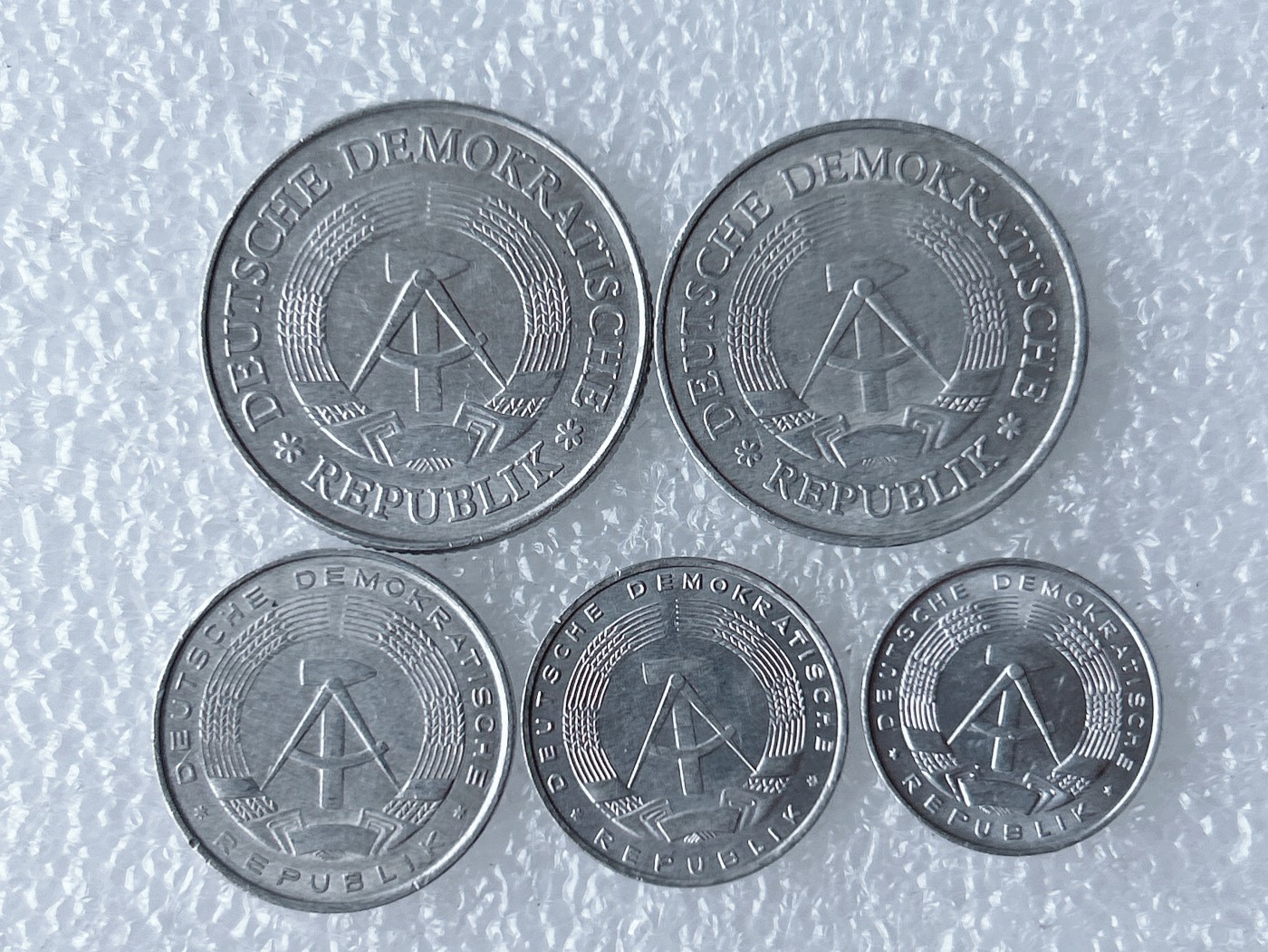 第一海外回流一元起拍收藏 散币场 第59期 德国 东德铝币5枚