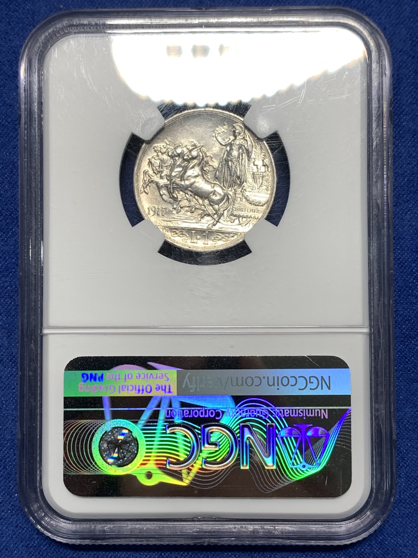 《竞宝斋》第235场-周日，周一，周二，周三 疯狂4连拍 (全场包邮) NGC-MS62 意大利 1917年 马车1里拉银币 带转光有点低评了