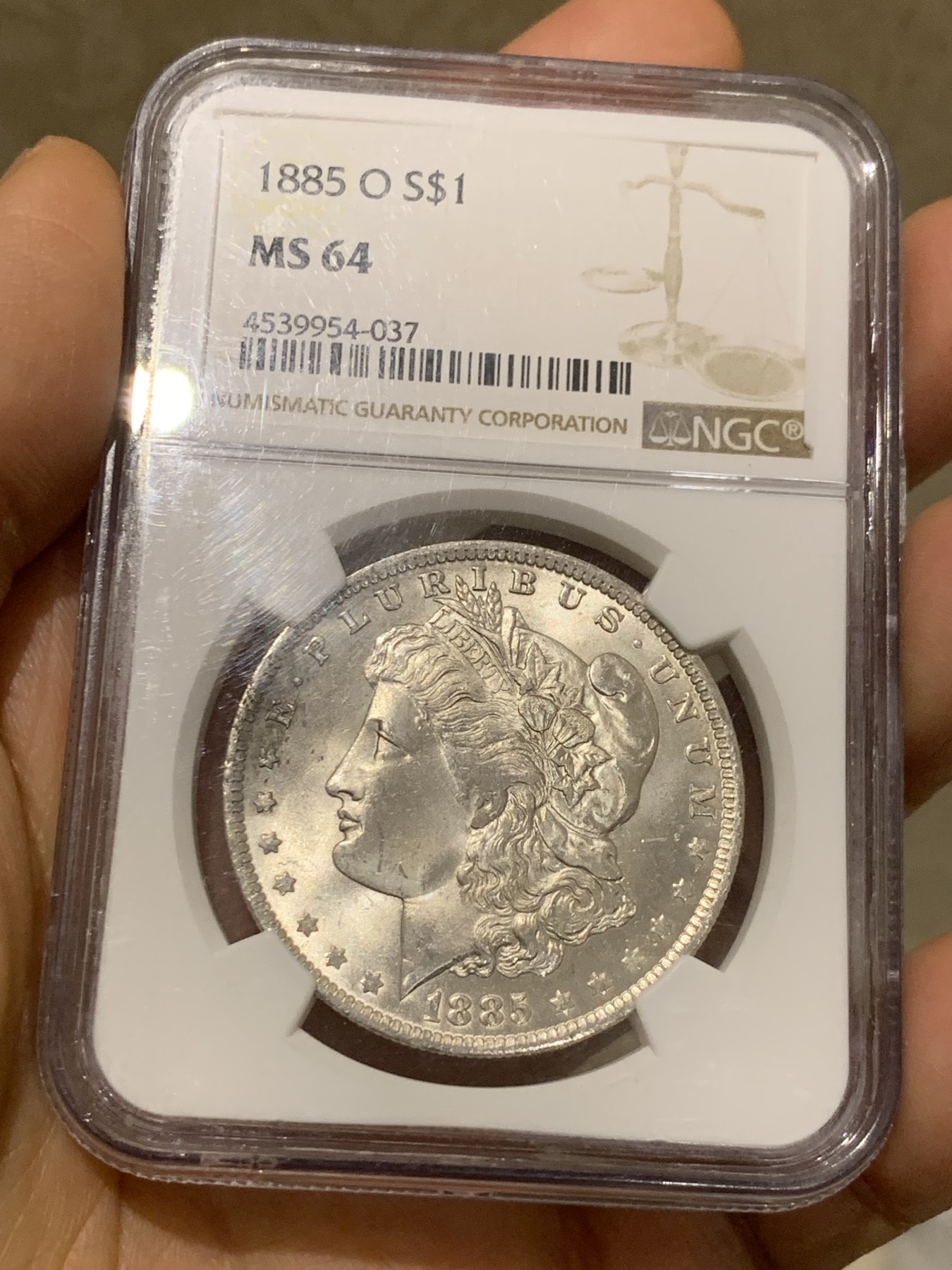 《竞宝斋》第235场-周日，周一，周二，周三 疯狂4连拍 (全场包邮) NGC-MS64 美国1885年摩根1美元 银光闪闪 MS-64标准分数 一步到位