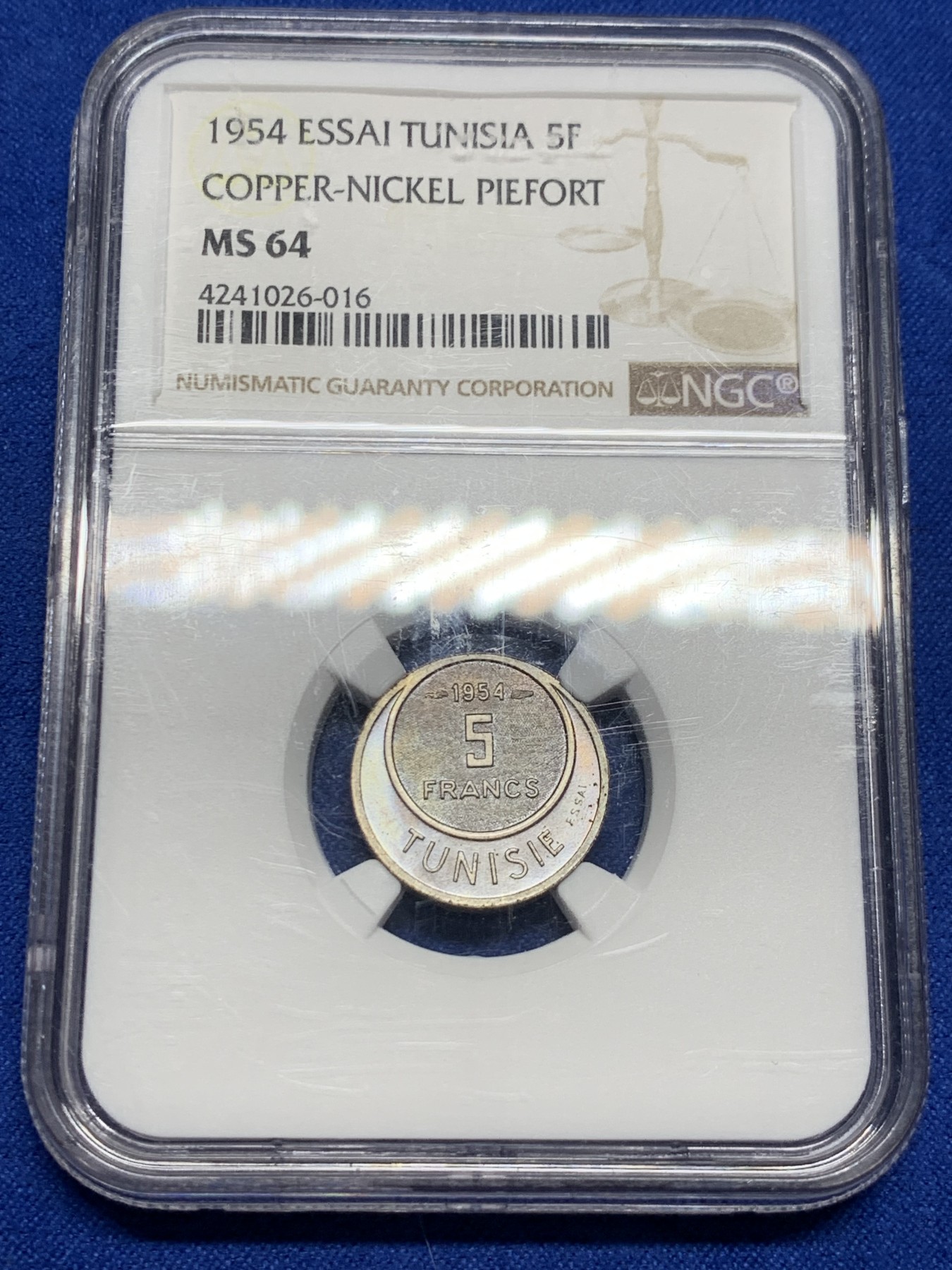 《竞宝斋》第235场-周日，周一，周二，周三 疯狂4连拍 (全场包邮) NGC-MS64 突尼斯 1954年 5法郎加厚样币，加厚版极稀见，发行量仅有104枚，币面标注ESSAI。此前竞宝斋1650元不含佣成交。