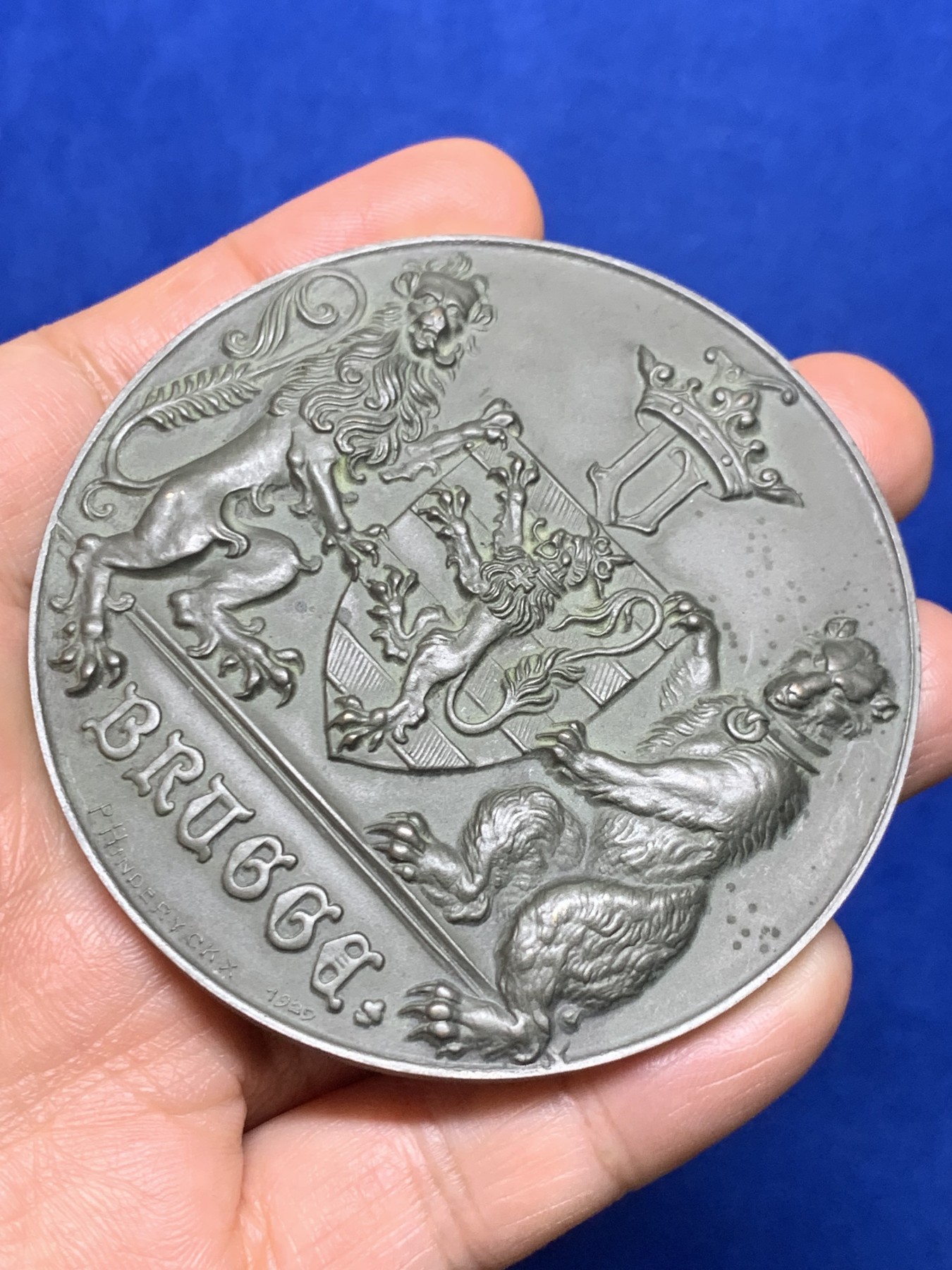 《竞宝斋》第235场-周日，周一，周二，周三 疯狂4连拍 (全场包邮) 1929 狮子与熊 纪念章 69.8mm 116克 大规格 细节见图