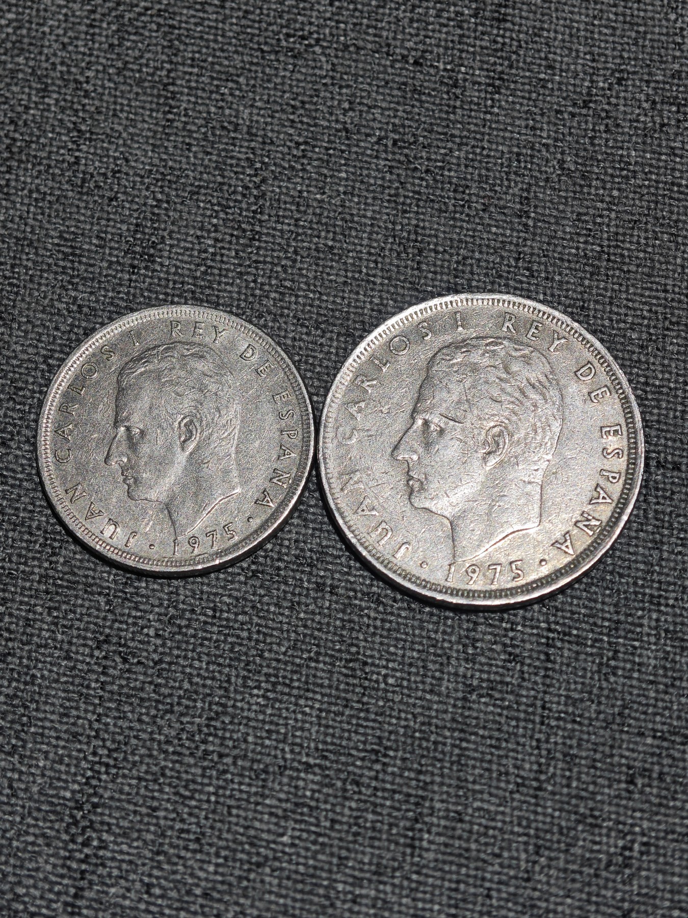 外国硬币收藏第8期 西班牙国王25、5比塞塔2枚