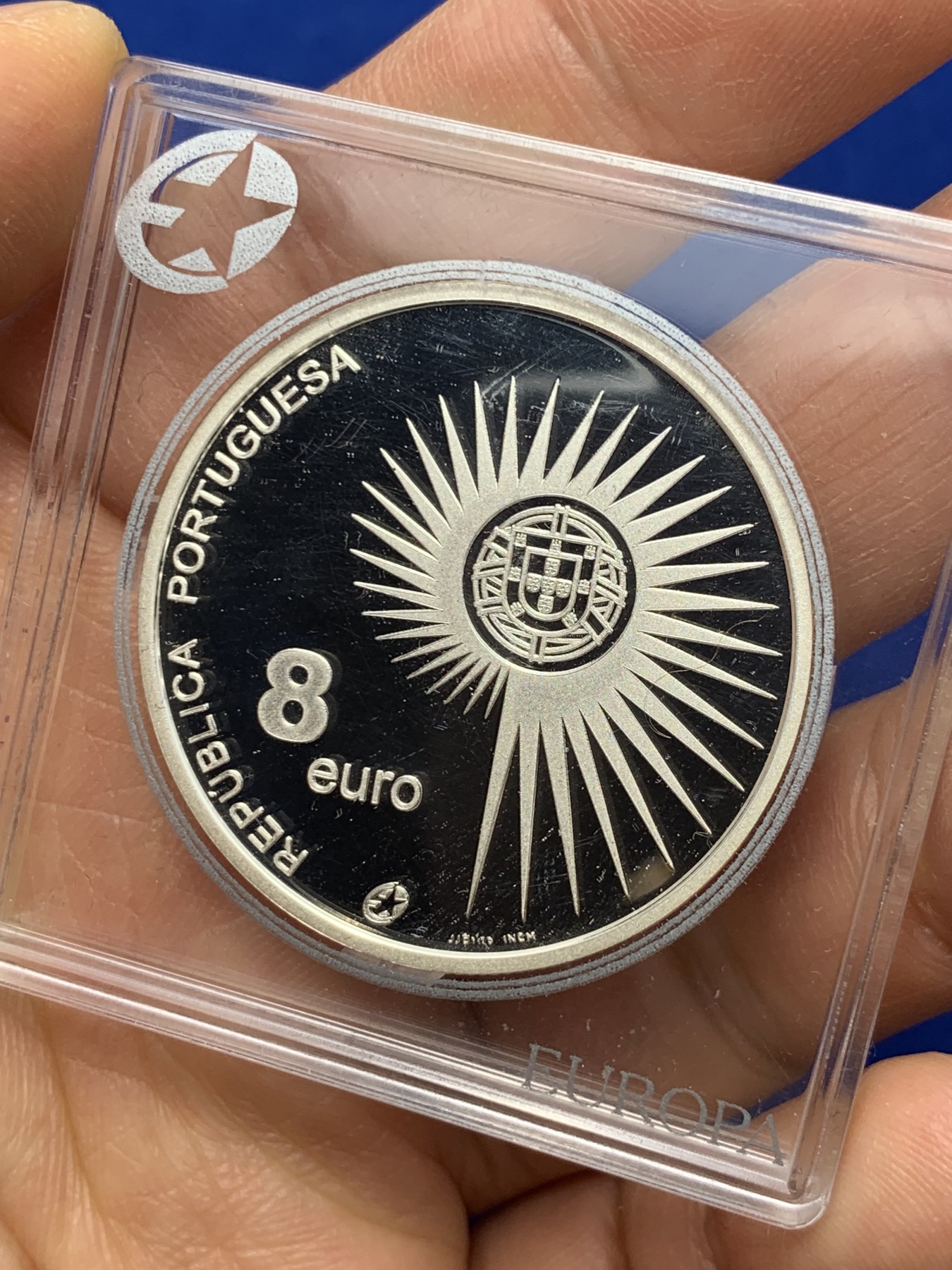 《竞宝斋》第235场-周日，周一，周二，周三 疯狂4连拍 (全场包邮) 全新PL 葡萄牙 2004年 8欧元 欧盟东扩精制银币 1盎司925银 少见品种 全新未动