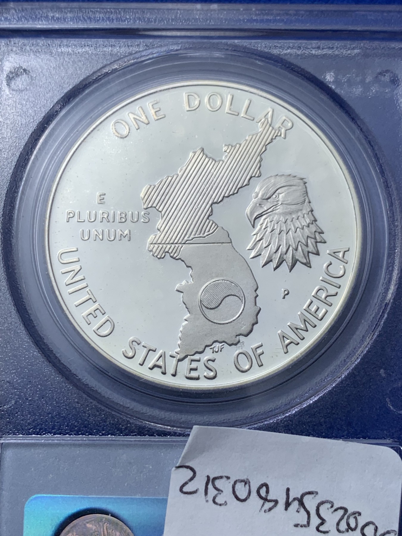 《竞宝斋》第235场-周日，周一，周二，周三 疯狂4连拍 (全场包邮) PCGS-PR69 美国1991年朝战结束38周年纪念银币，正面是海陆空三军，背面是朝韩地图。这种具有历史意义的收藏品由美国造币厂生产，专门设计和制造的，以纪念那些在朝战中服役的人。PROOF镜面状态精制币，PC盒经典小白盒老盒。