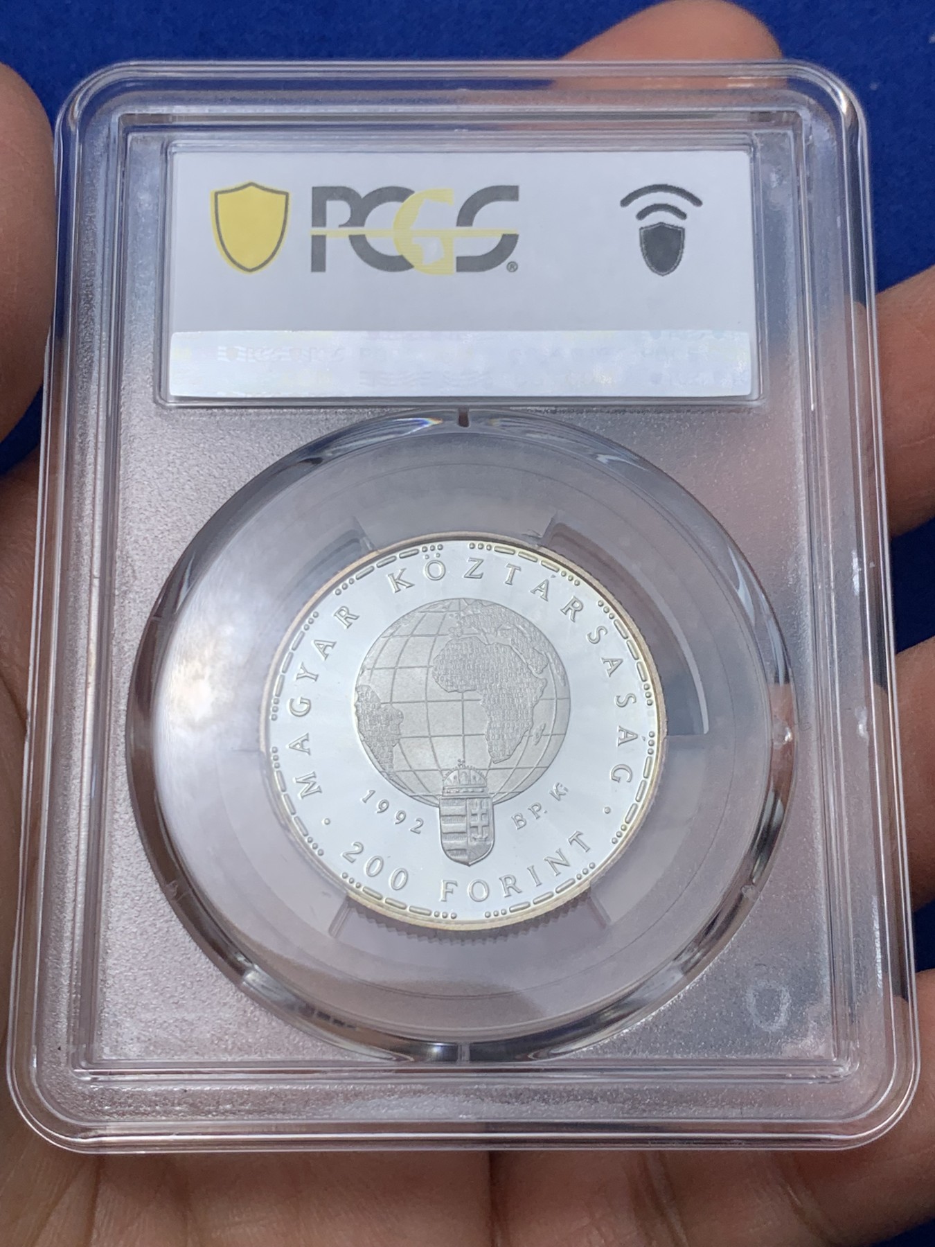 《竞宝斋》第235场-周日，周一，周二，周三 疯狂4连拍 (全场包邮) PCGS金盾 PR68DCAM 匈牙利1992年200福林精制银币，边缘带金色包浆，很漂亮