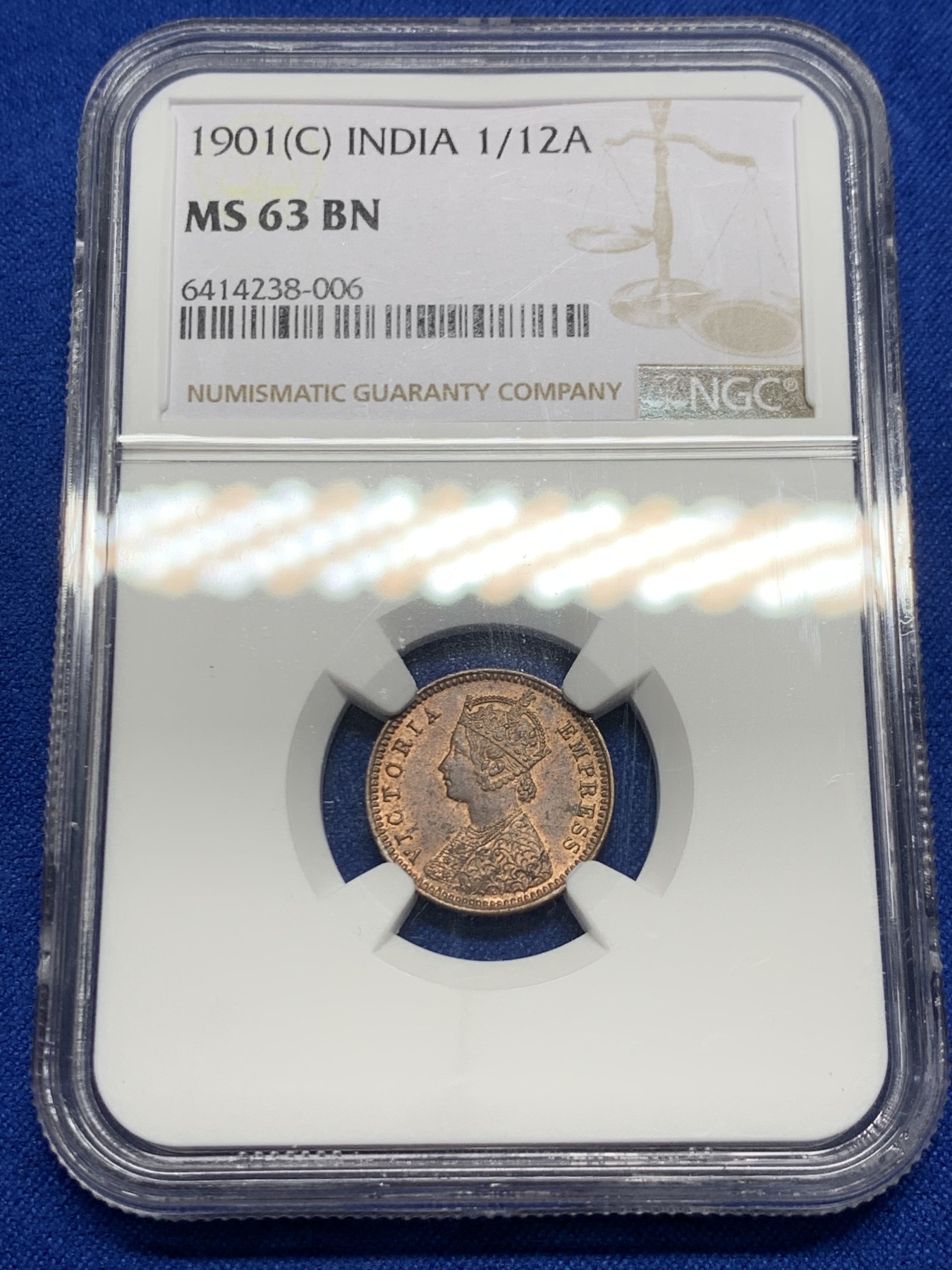 《竞宝斋》第235场-周日，周一，周二，周三 疯狂4连拍 (全场包邮) NGC-MS63BN 英属印度1901年小维1/12安娜铜币，维多利亚女皇。不多见的面值。小维发丝冠冕细节精美，铜光犹存。