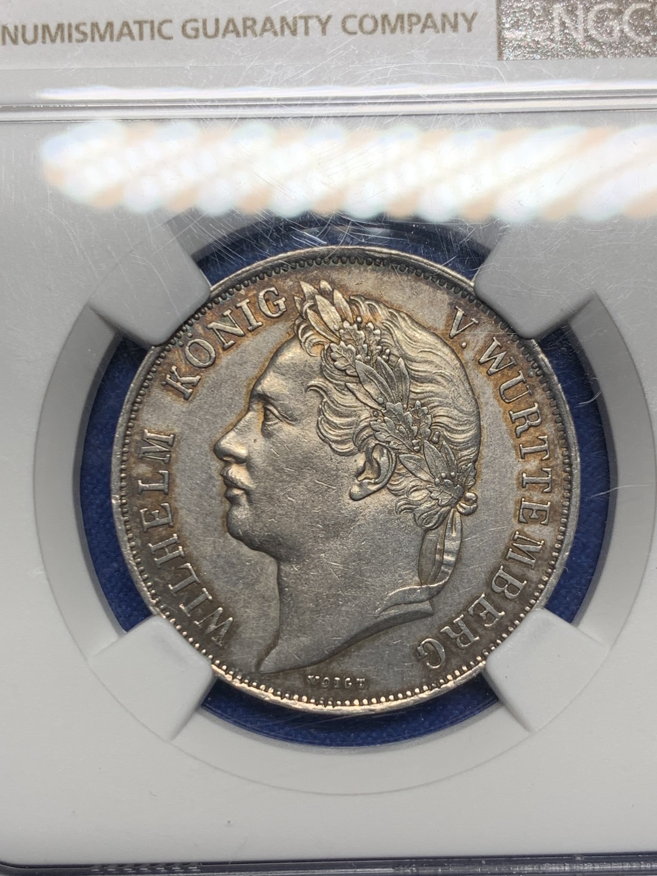 《竞宝斋》第235场-周日，周一，周二，周三 疯狂4连拍 (全场包邮) NGC-AUD 德国 1841年 符腾堡登基25周年纪念 1盾银币 没有明显清洗痕，可以重评试一试