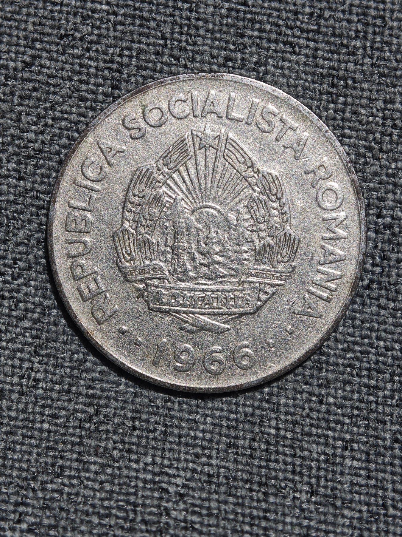 外国硬币收藏第8期 罗马尼亚1966年田园拖拉机1列伊