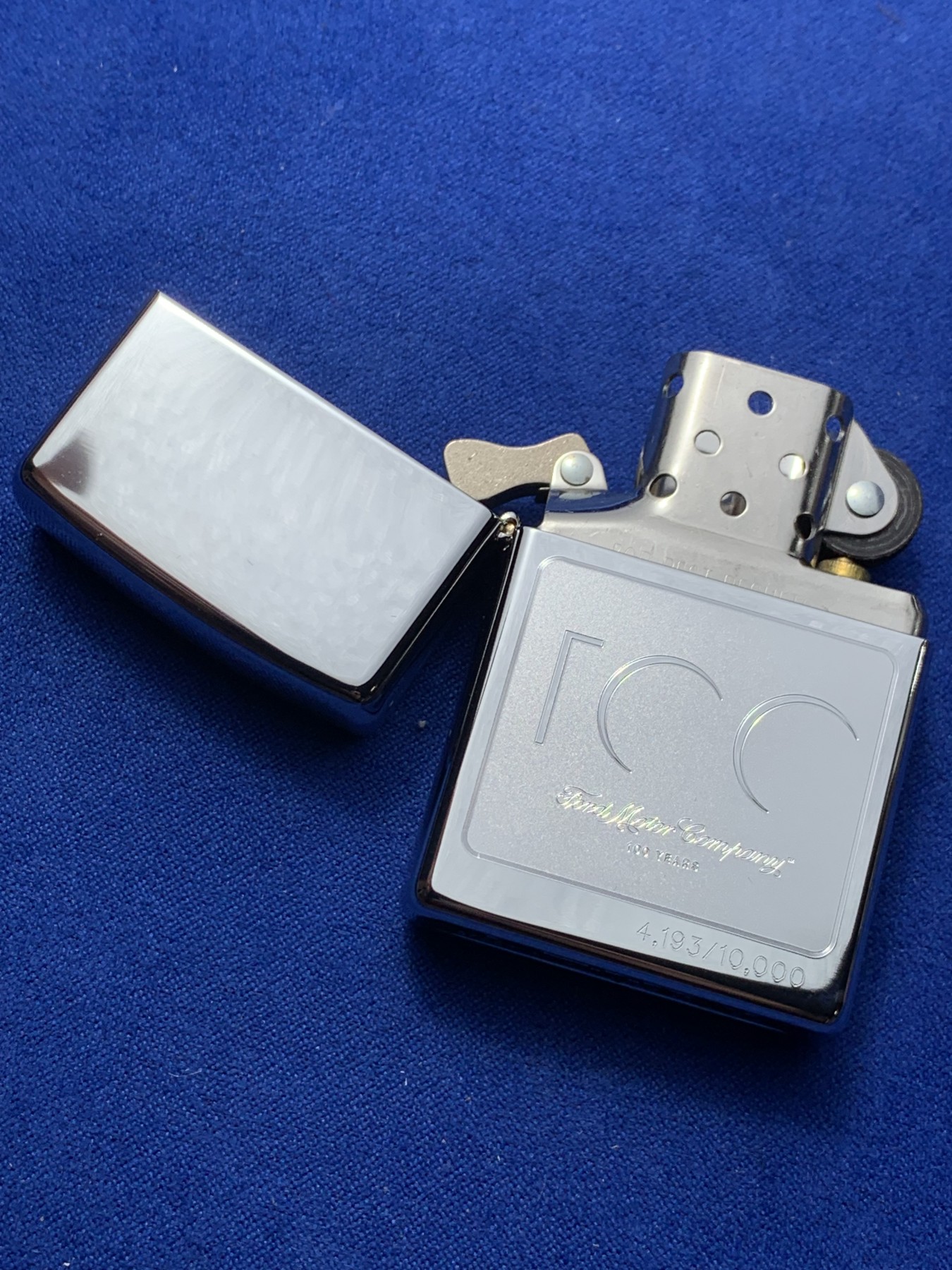 《竞宝斋》第235场-周日，周一，周二，周三 疯狂4连拍 (全场包邮) 福特100周年纪念 Zippo定制版火机，盒证齐全