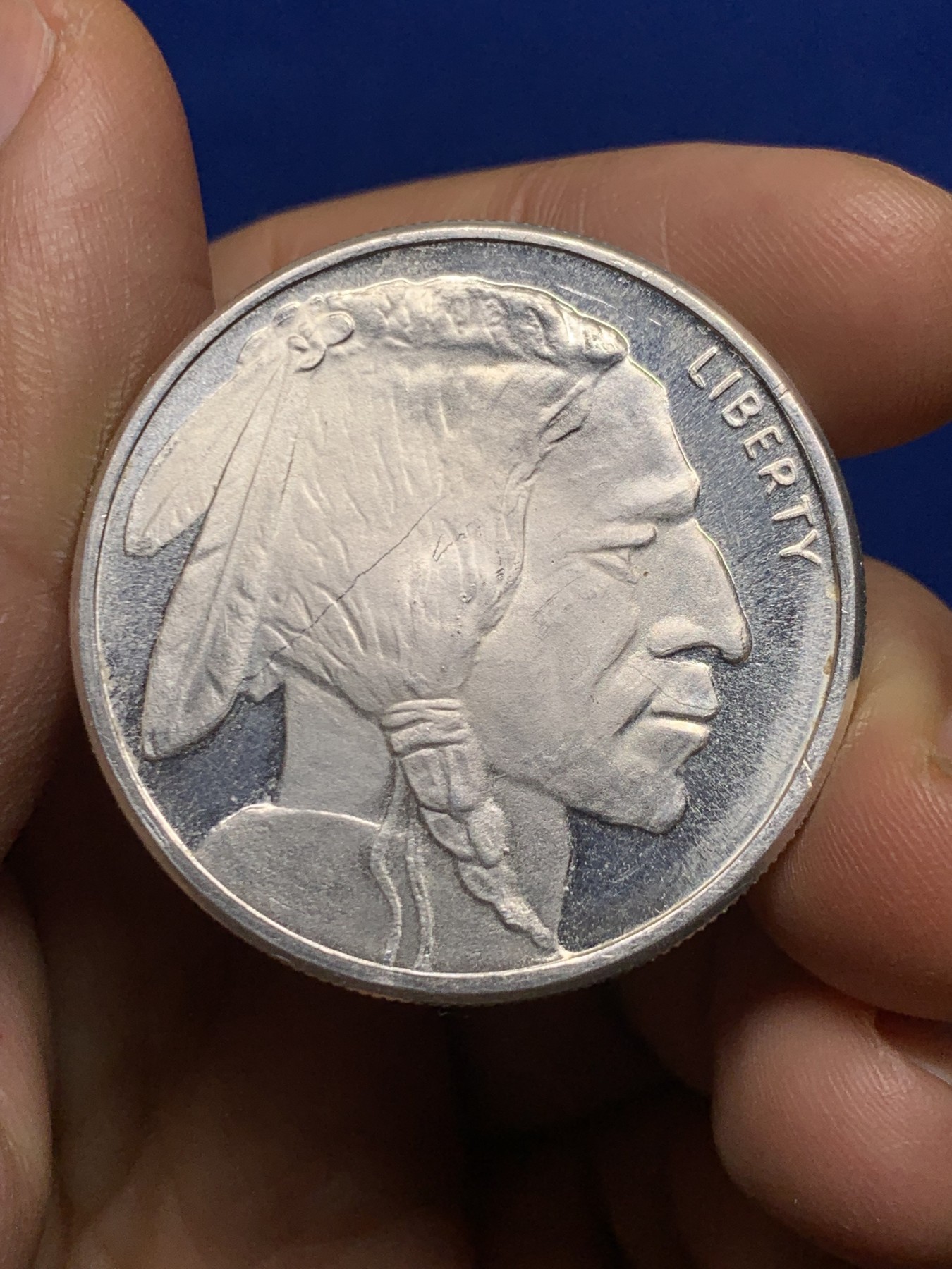 《竞宝斋》第235场-周日，周一，周二，周三 疯狂4连拍 (全场包邮) 美国印第安人野牛银章 1盎司 31.1g 999银