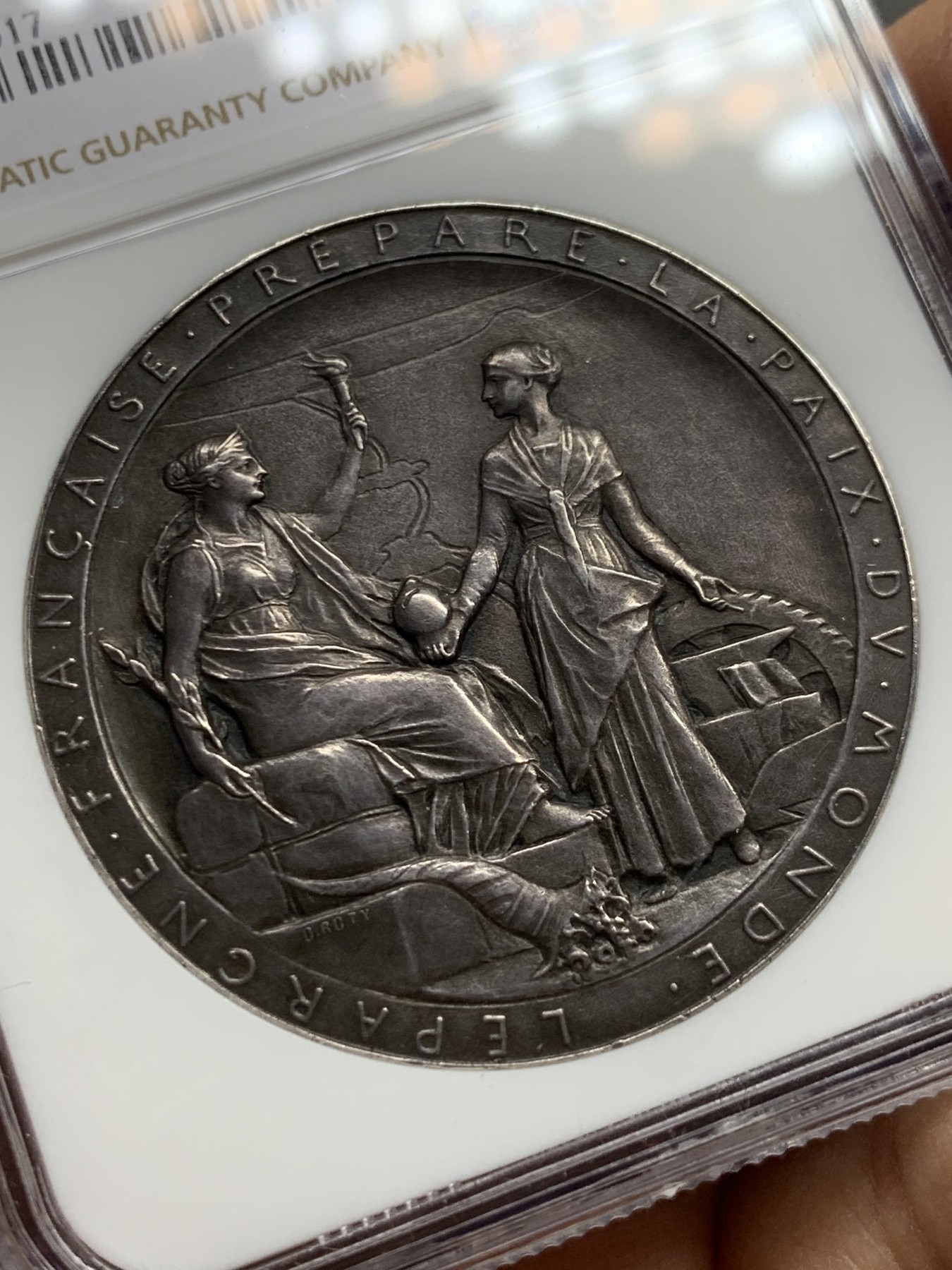 《竞宝斋》第235场-周日，周一，周二，周三 疯狂4连拍 (全场包邮) NGC MS64 罗蒂版苏伊士运河银章加厚版48.2g 高分深包浆