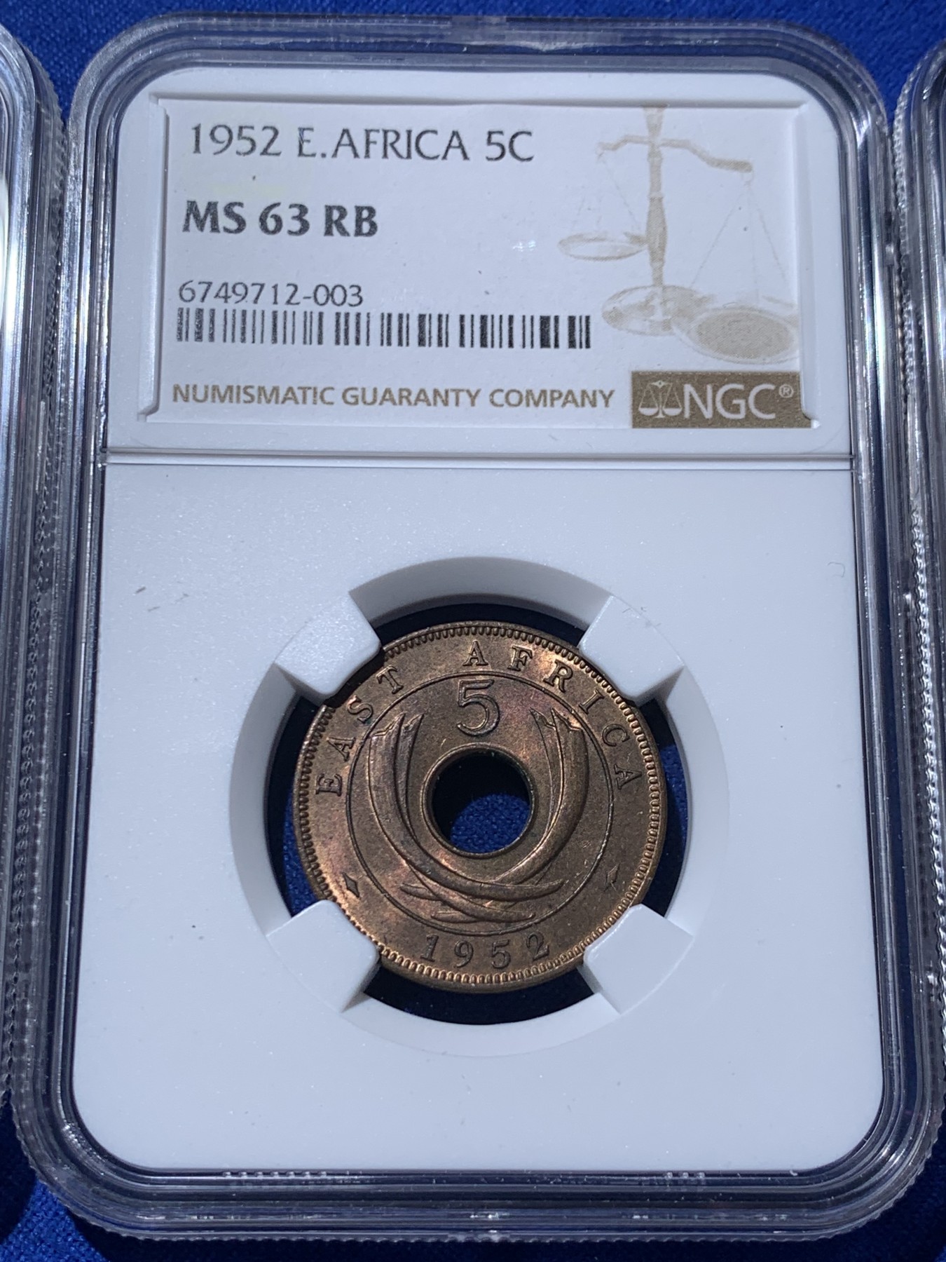 《竞宝斋》第235场-周日，周一，周二，周三 疯狂4连拍 (全场包邮) 3枚一组 NGC  MS63RB 1952年英属东非1、5、10分铜币 清版三枚套 品相都不错