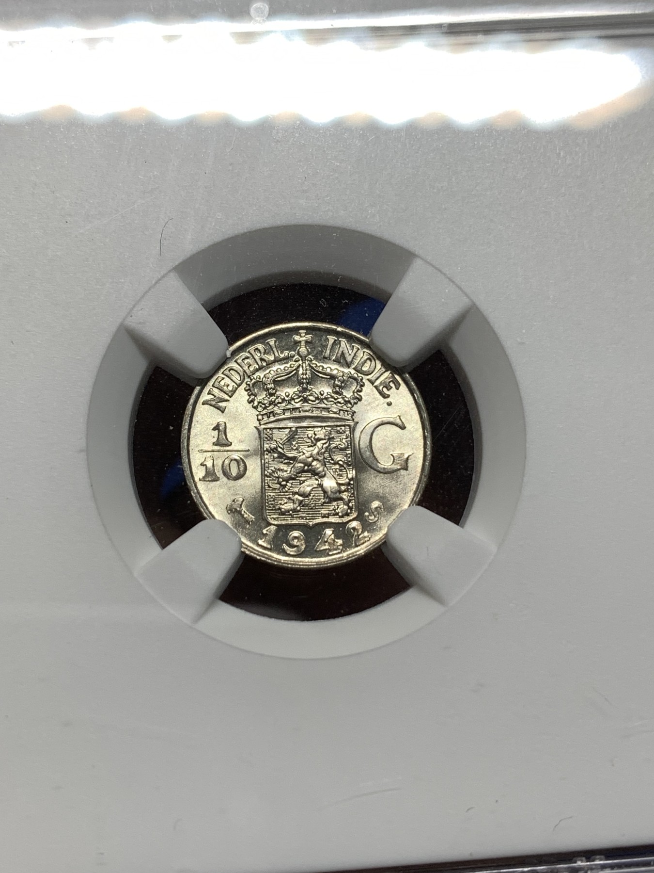 《竞宝斋》第235场-周日，周一，周二，周三 疯狂4连拍 (全场包邮) NGC MS65 1942年S版 荷属东印度群岛（今印尼）1/10盾 银币