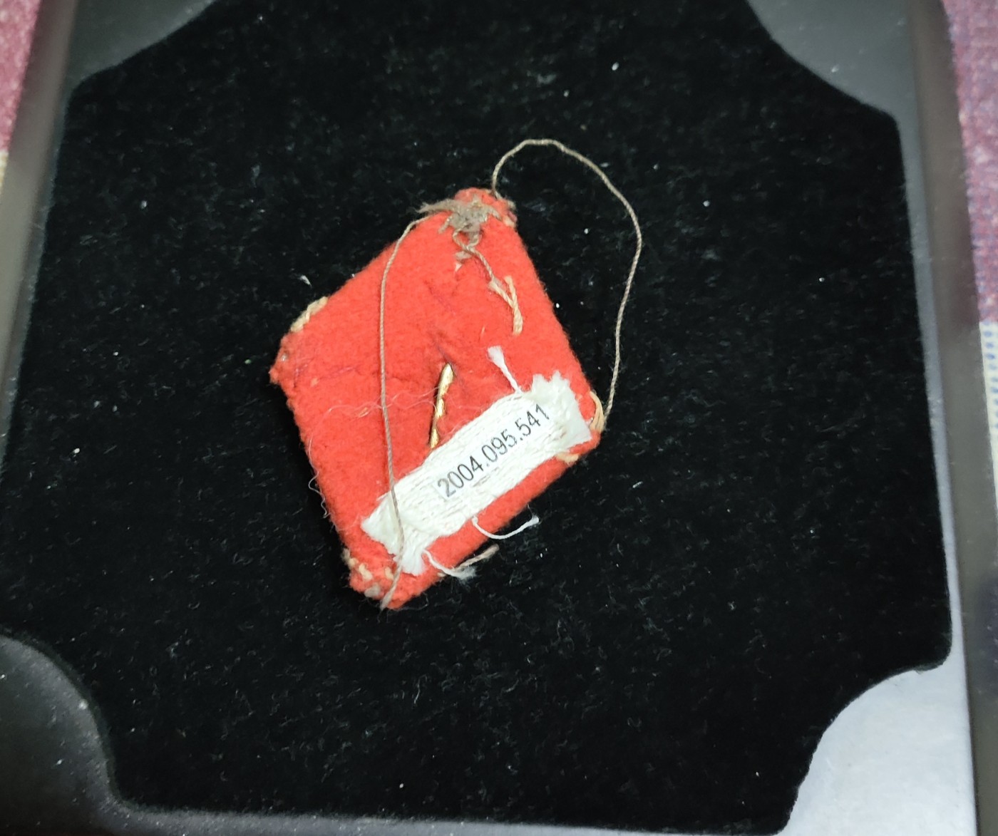 仁孝堂徽章红藏拍卖(第二场) 赠品 出价1元就可拿走 先到先得