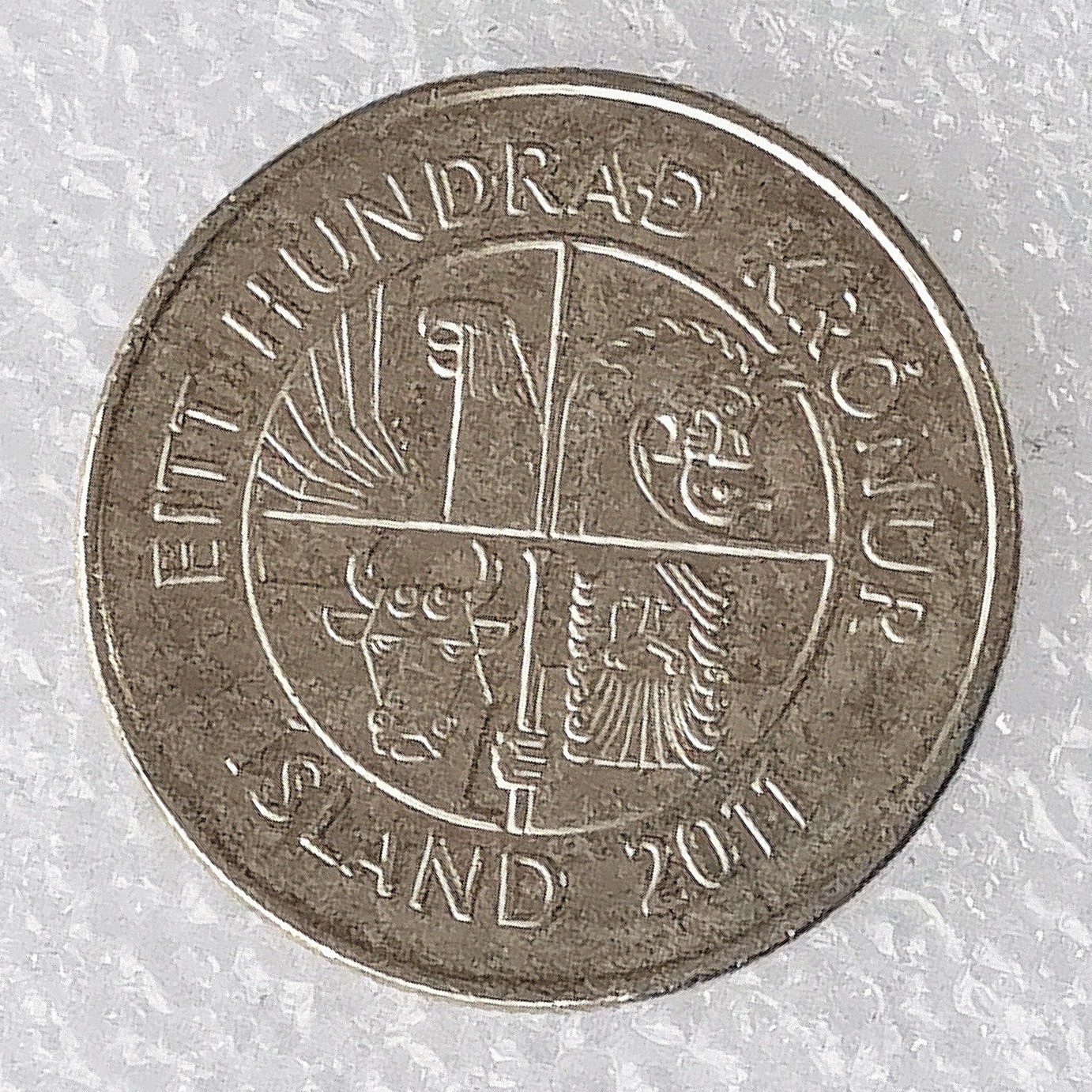 海外回流1元起拍小铺 各国钱币散币场 第7期 冰岛2011年100克朗