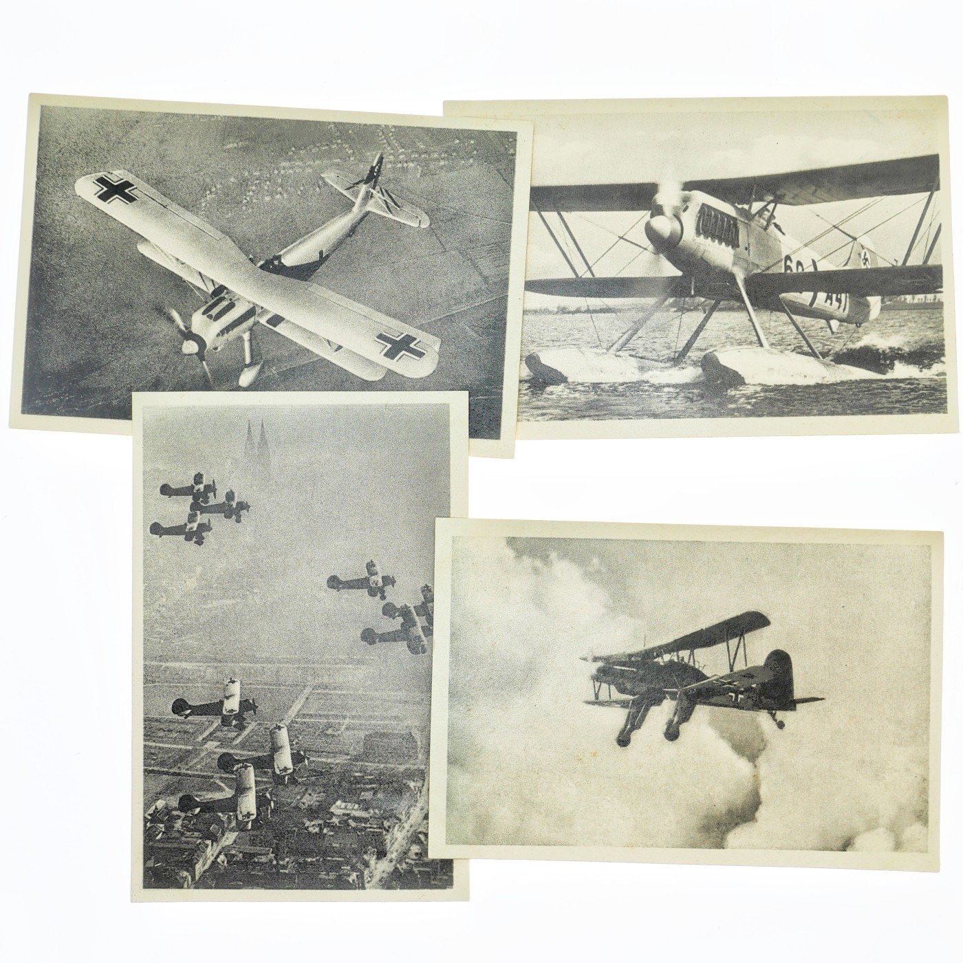 勋章奖章交易所1月27日兔年最后一拍 德国飞机识别卡一组