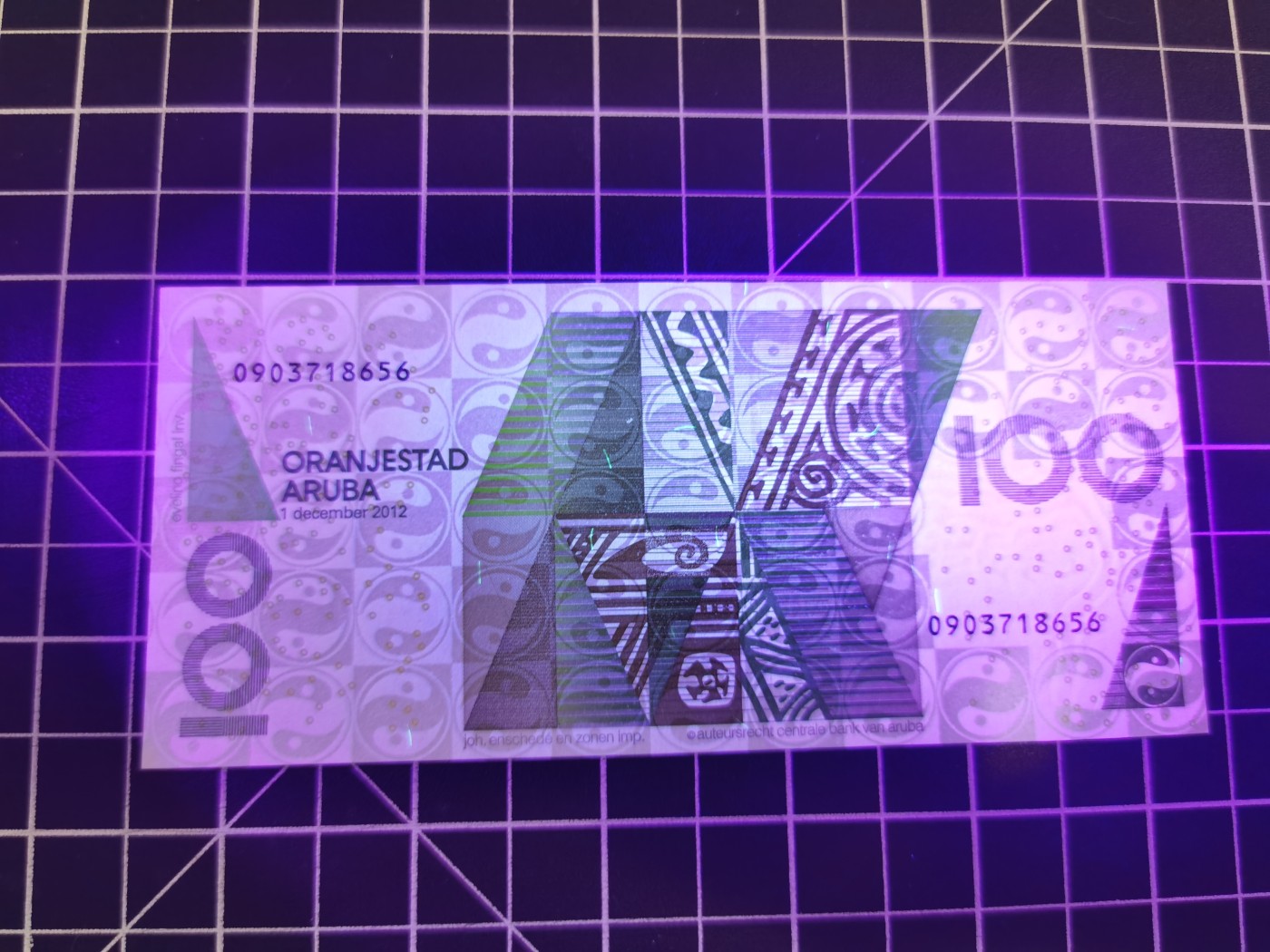 Immortal auction(精品场) 阿鲁巴100，（2012版），少见，Unc